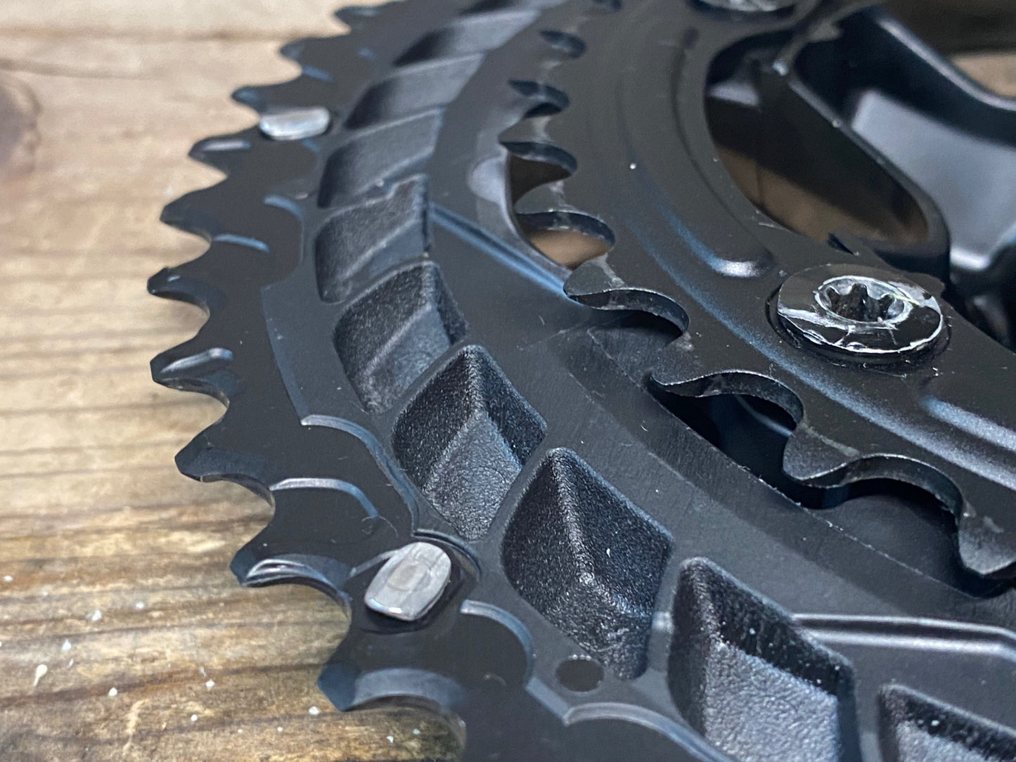 IQ683 シマノ SHIMANO 105 FC-R7100 クランクセット 160mm 50/34T