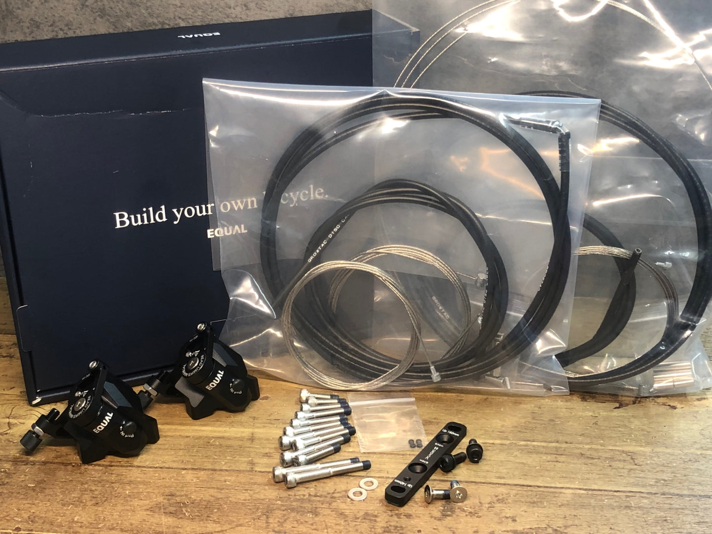 IX518 グロータック GROWTAC EQUAL 機械式 ディスクブレーキキャリパー セット 黒 未使用品