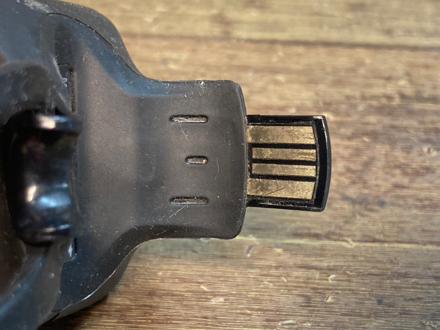 IU882 ノグ knog Blinder テールライト