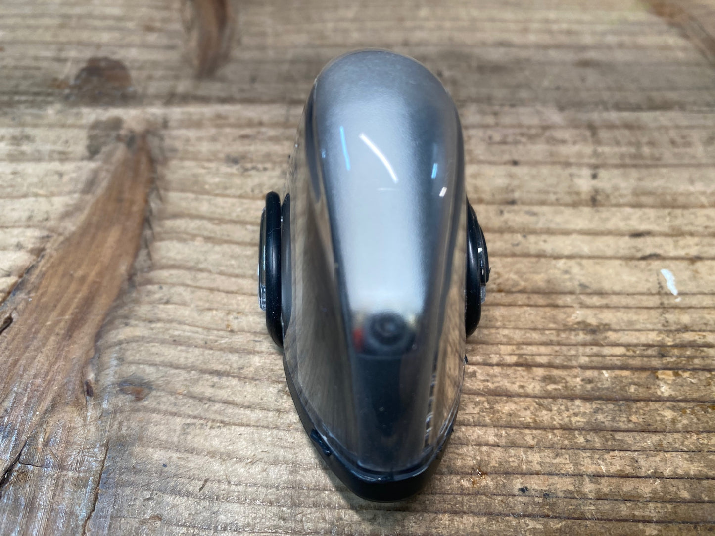 IV757 フィジーク fizik LUMO L5 テールライト