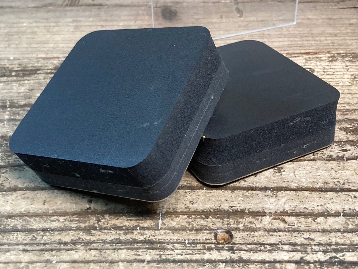 IV105 グロータック GROWTAC ブルカット 防振パッド 4個セット