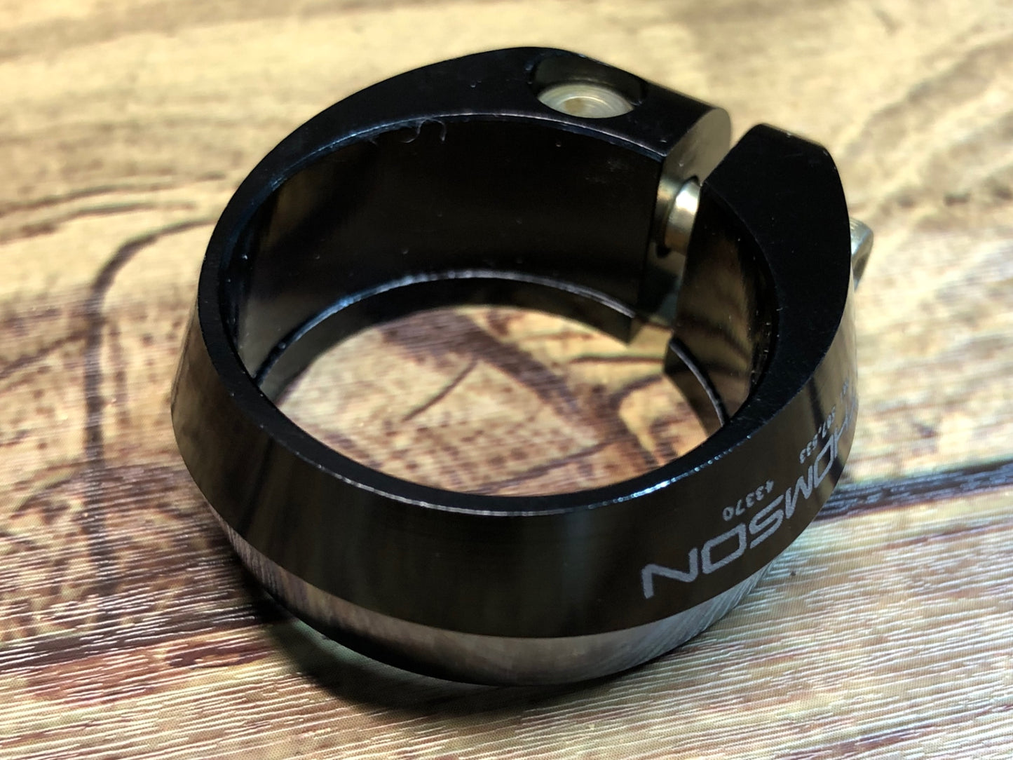 IM115 トムソン THOMSON シートクランプ Φ29.8mm 黒