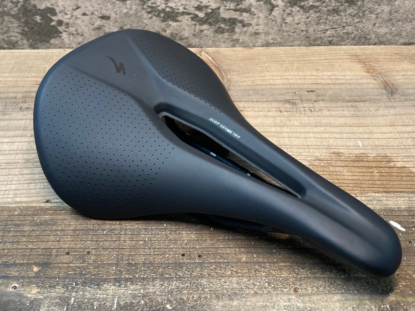 IP419 スペシャライズド SPECIALIZED Power Arc Expert サドル黒 155mm Hollow Tiレール