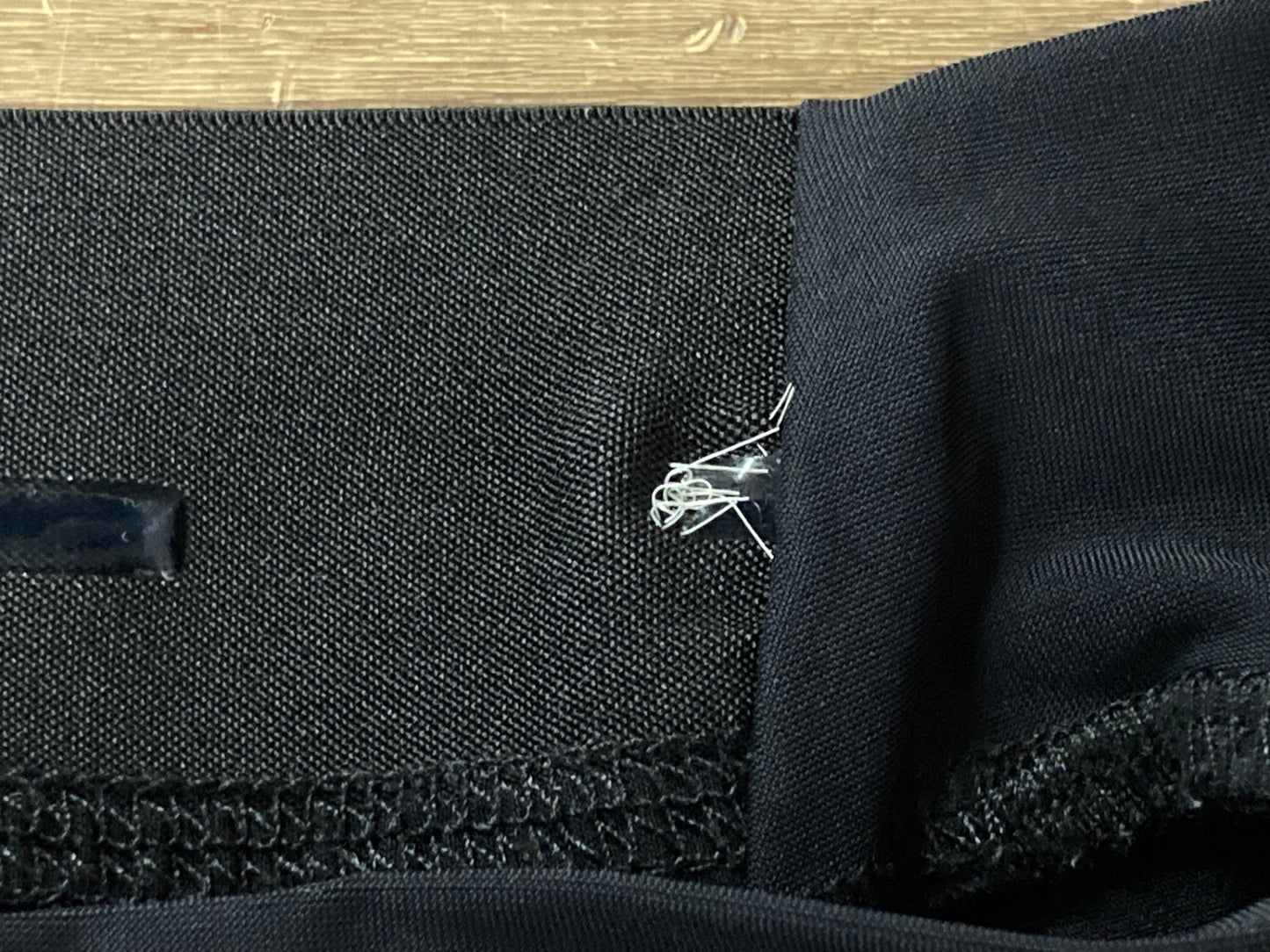 IR560 アソス assos TRAIL CARGO SHORTS 黒 S ※ほつれあり