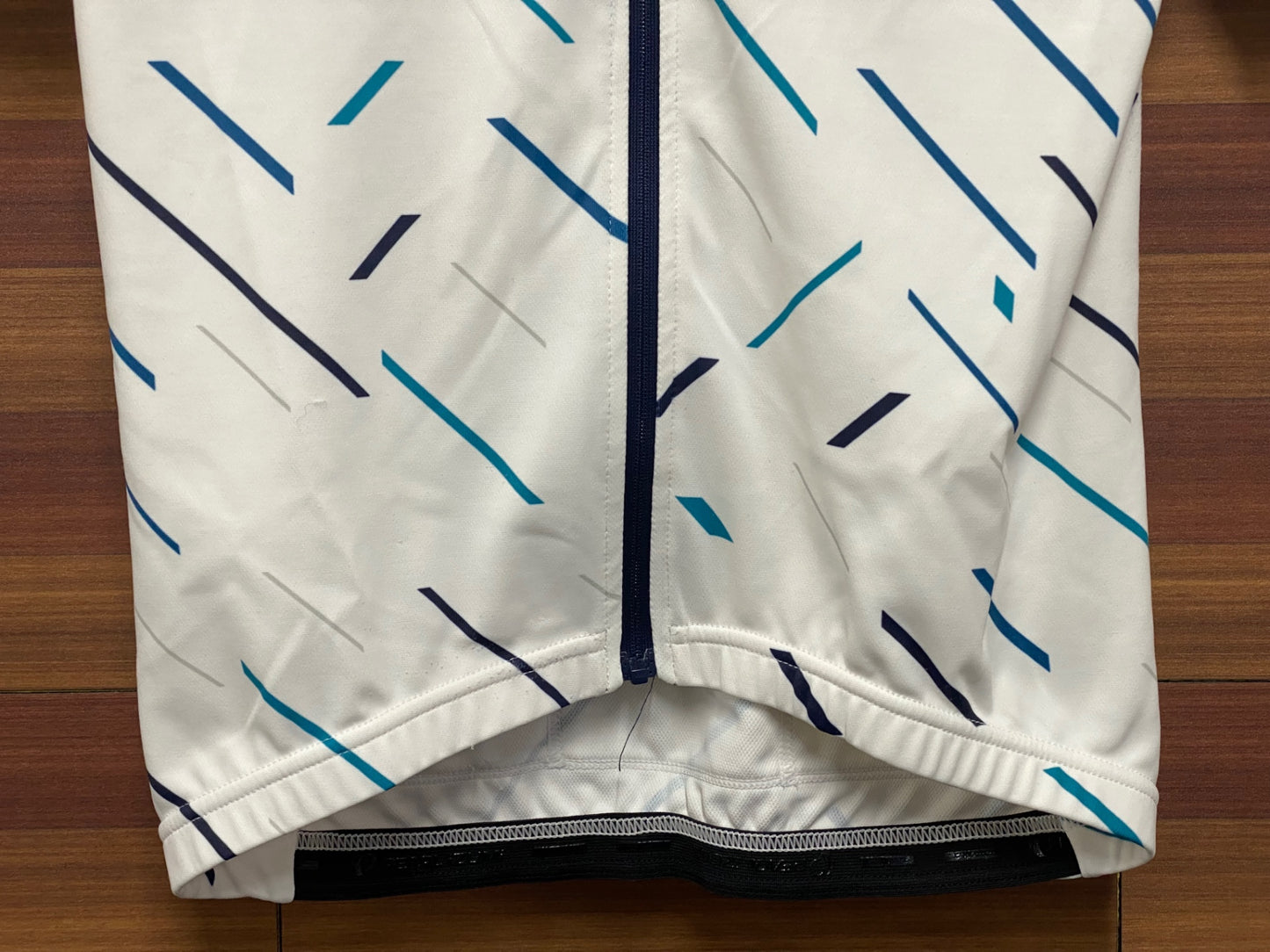 IT851 パールイズミ PEARL iZUMi 半袖 サイクルジャージ 白 M