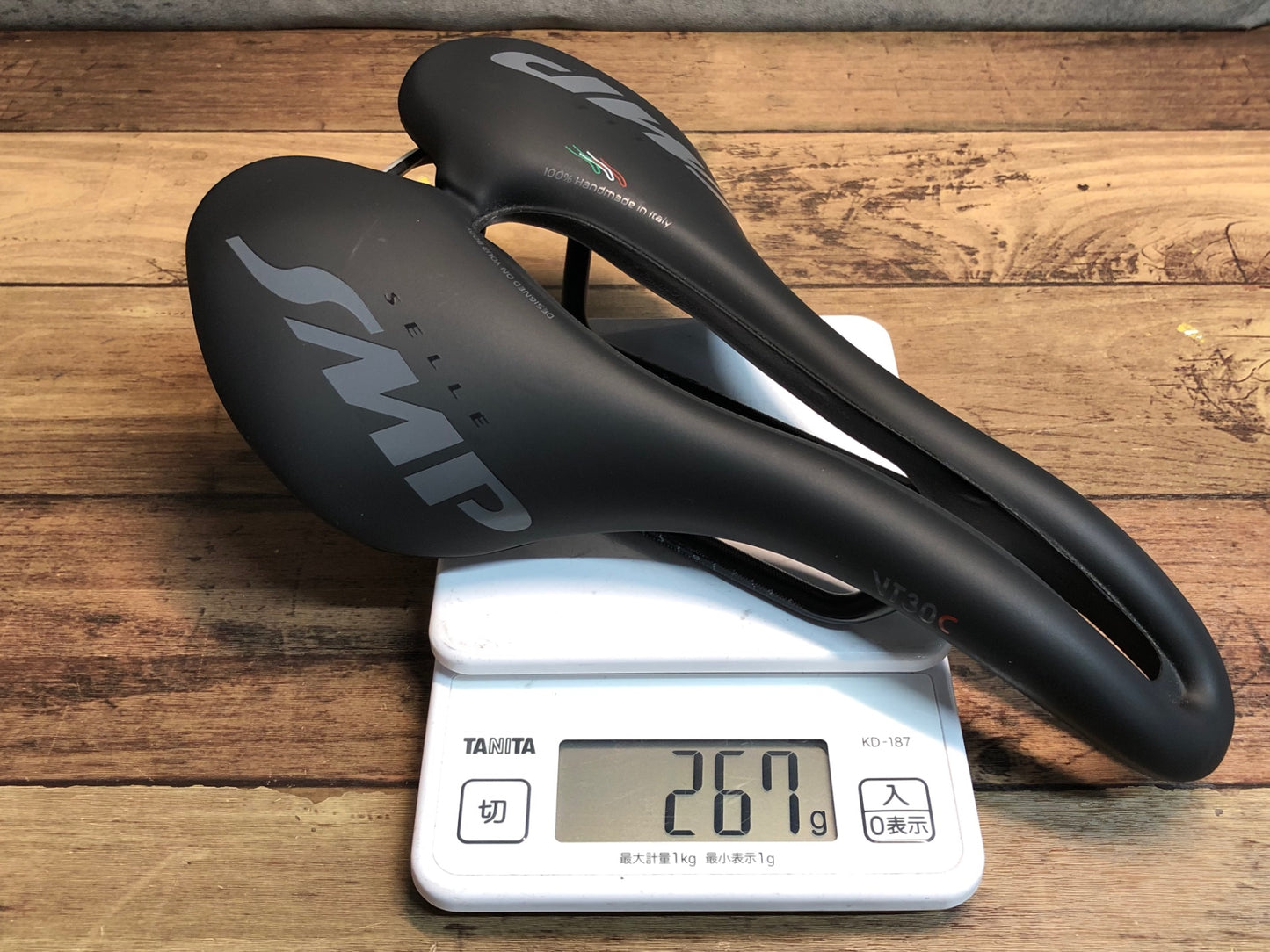 IR594 SELLE SMP VT30C サドル ステンレスレール 155mm 黒