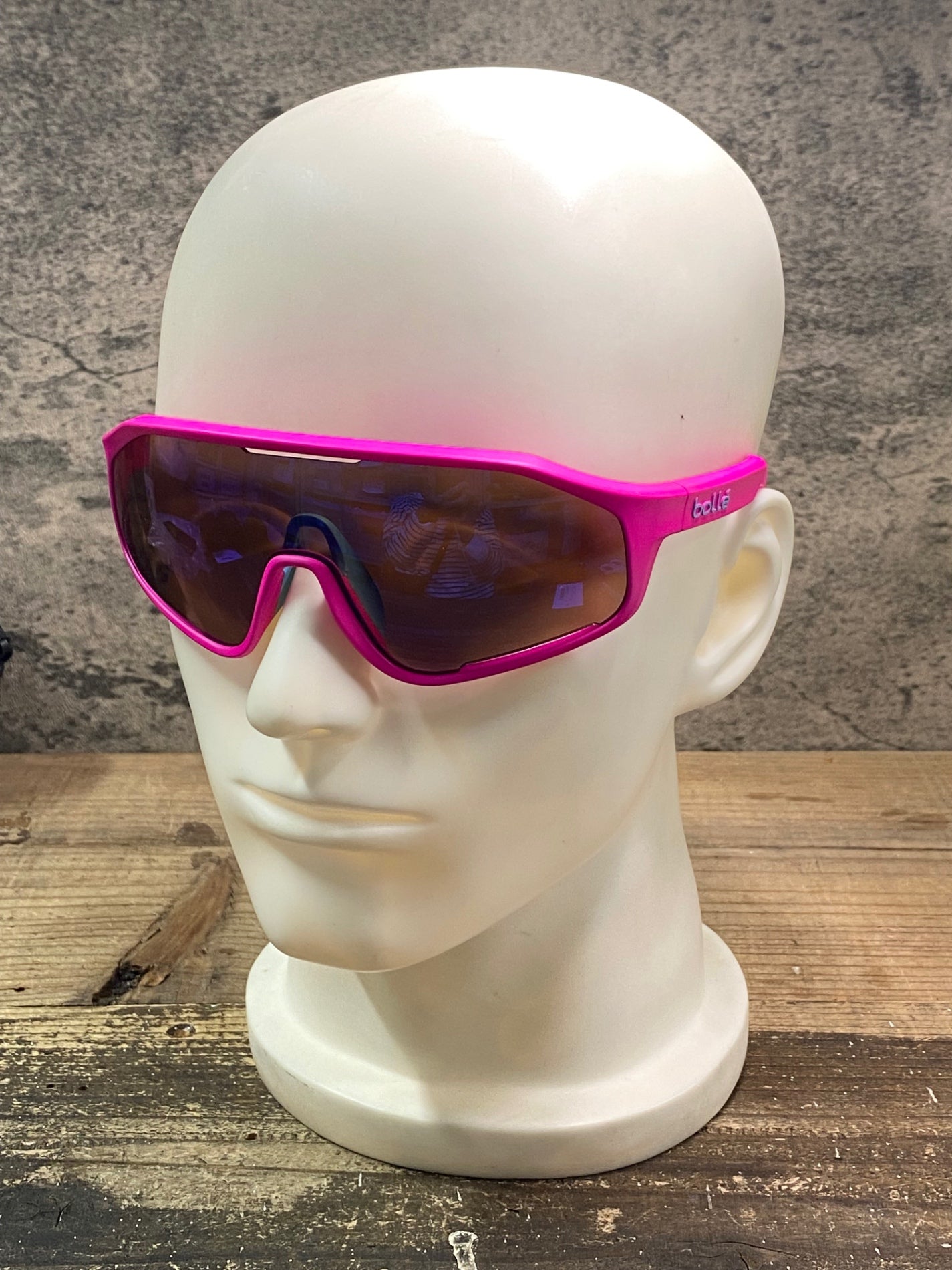 IU226 ボレ bolle シフター SHIFTER サングラス アイウェア ピンク