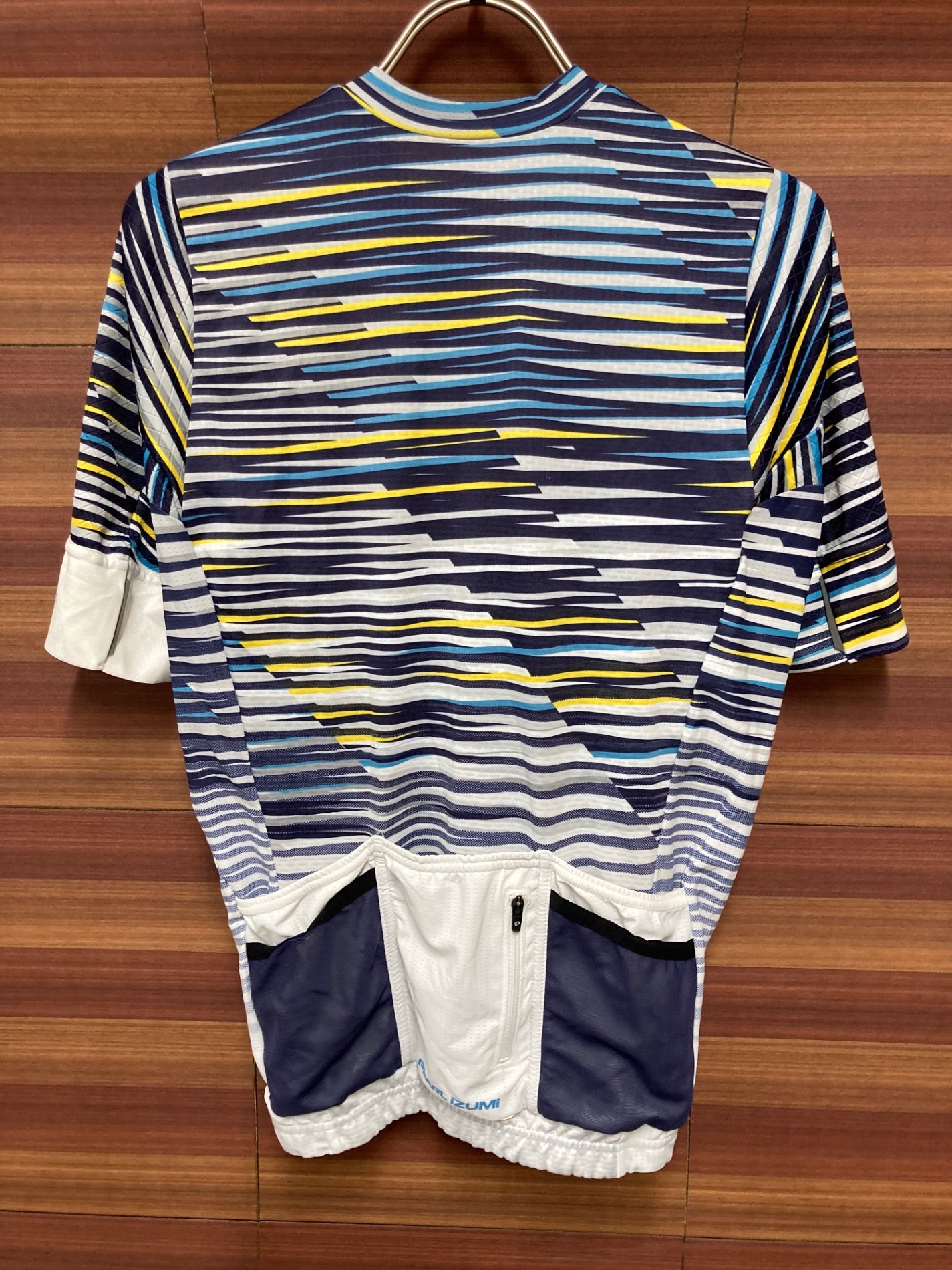 IW240 パールイズミ PEARL iZUMi 半袖 サイクルジャージ 総柄 L