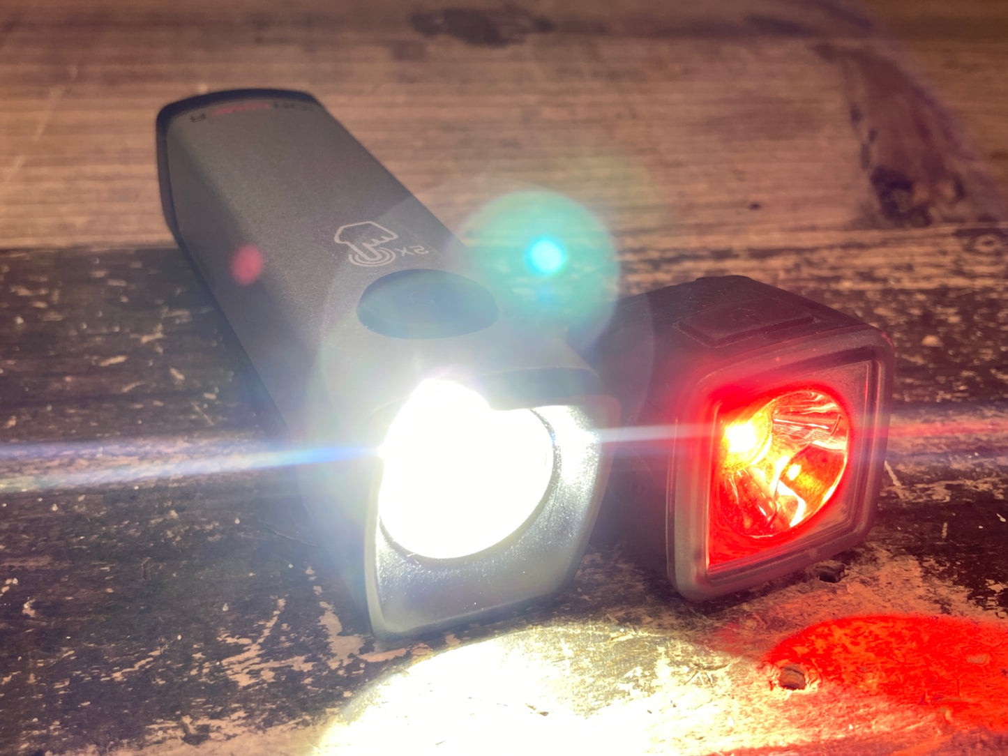 IT923 ボントレガー BONTRAGER ION COMP R / FLARE R CITY フロント リア ライト セット