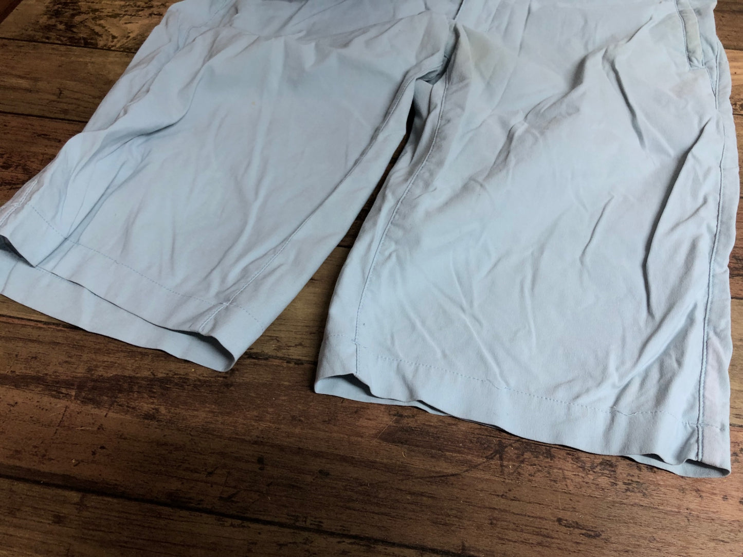 IO144 ラファ Rapha RANDONEE SHORTS サイクルパンツ 水色 32 汚れあり