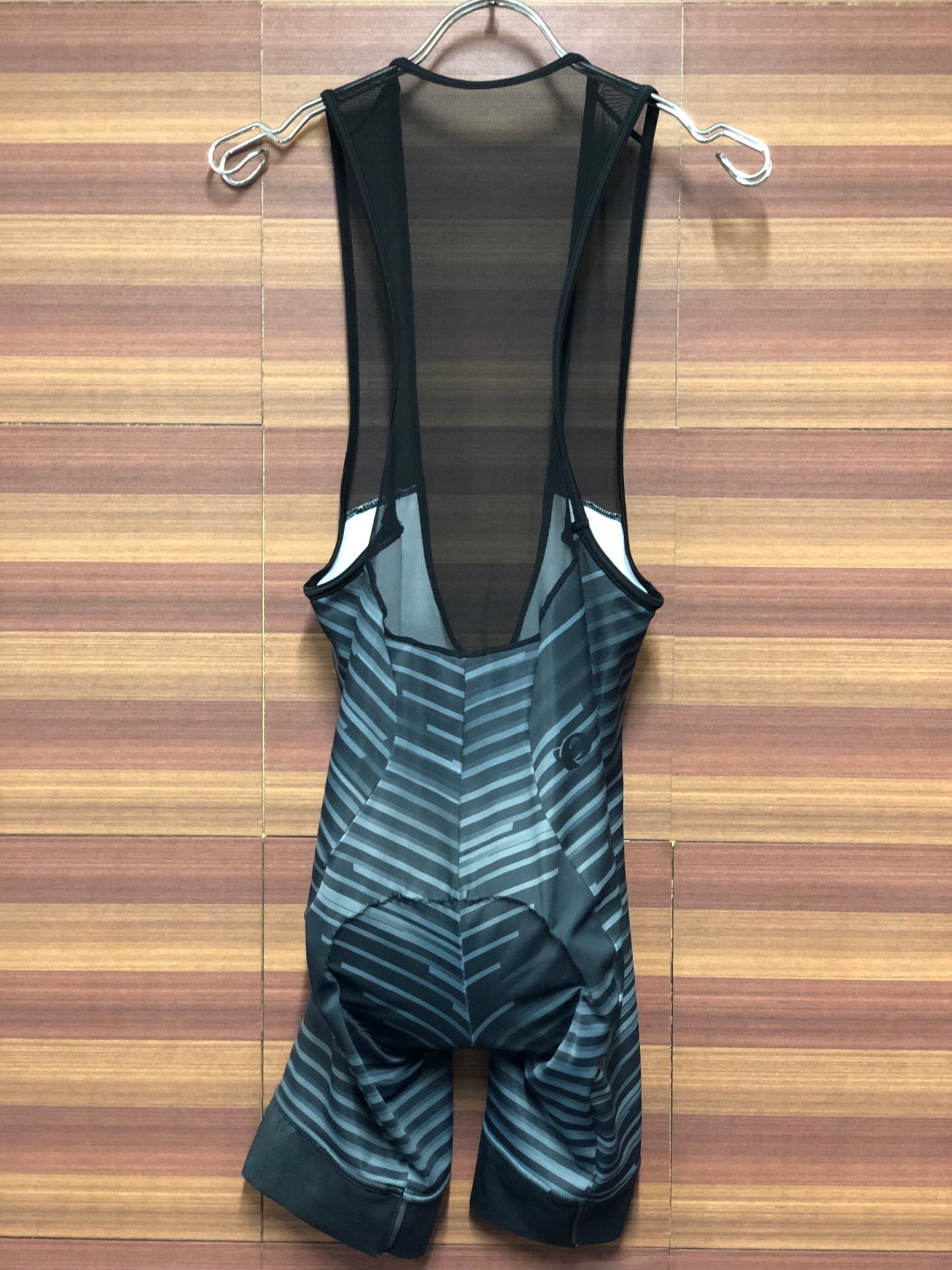 IH547 パーツイズミ pearlizumi ビブショーツ メンズMサイズ 黒