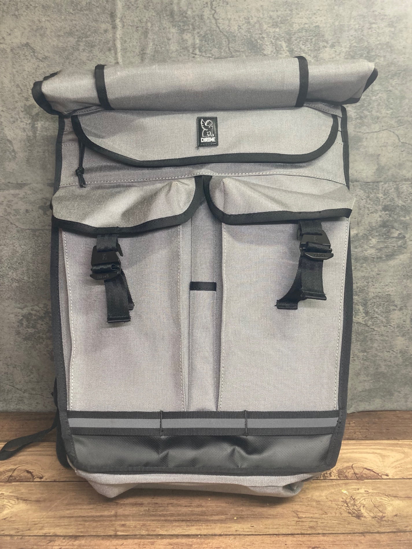 IQ521 クローム CHROME ORLOV 2.0 バックパック グレー