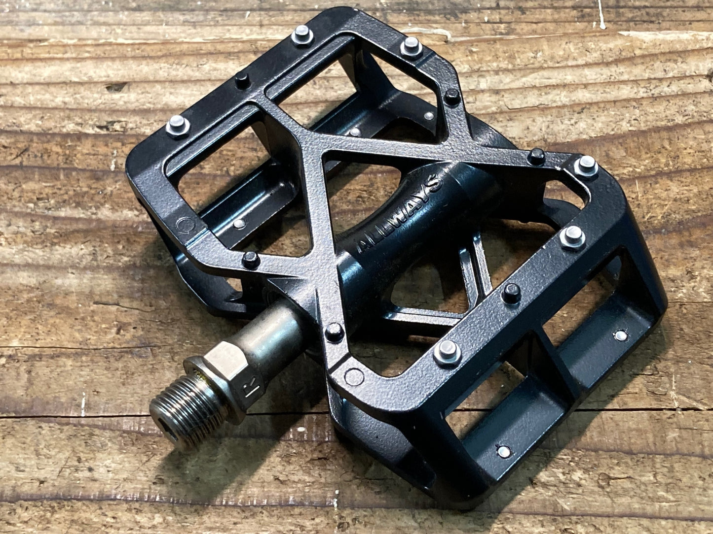 IQ629 三ヶ島 MKS ALWAYS フラットペダル ブラック