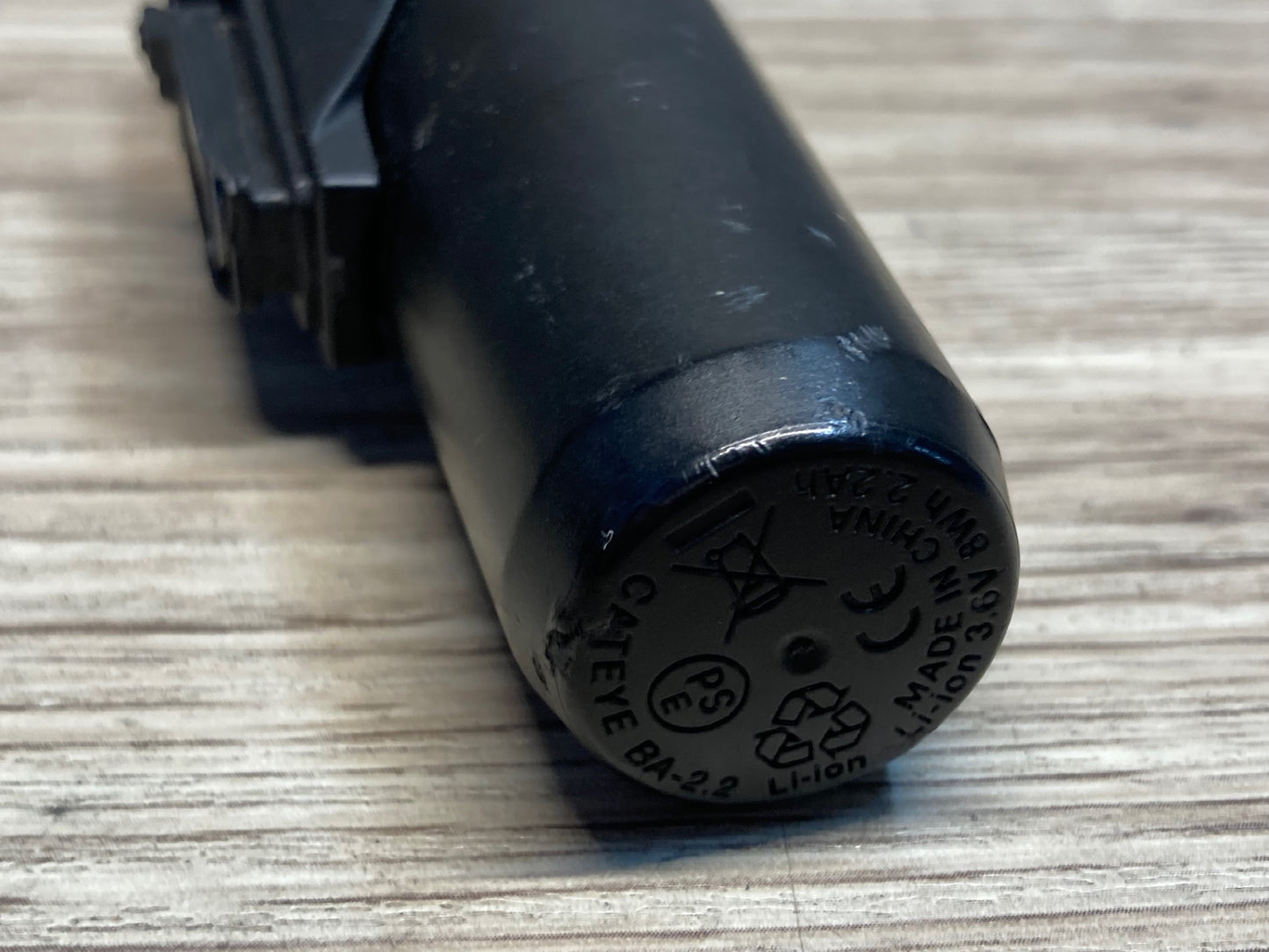 IW726 キャットアイ CATEYE VOLT400 フロントライト 青 点灯確認済