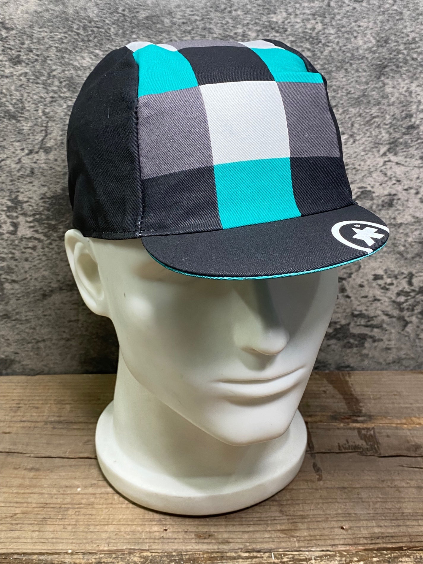 IW506 アソス Assos サイクルキャップ 黒 フリーサイズ AMG