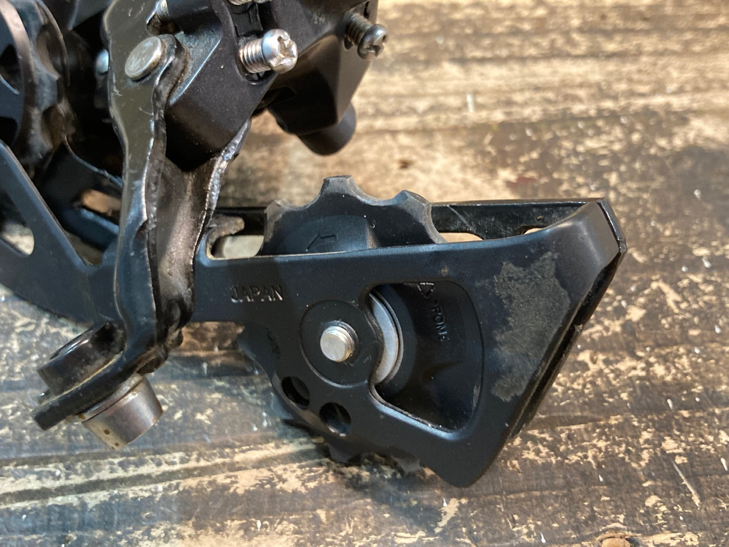 II653 シマノ SHIMANO SLX RD-M675 リアディレイラー 10s