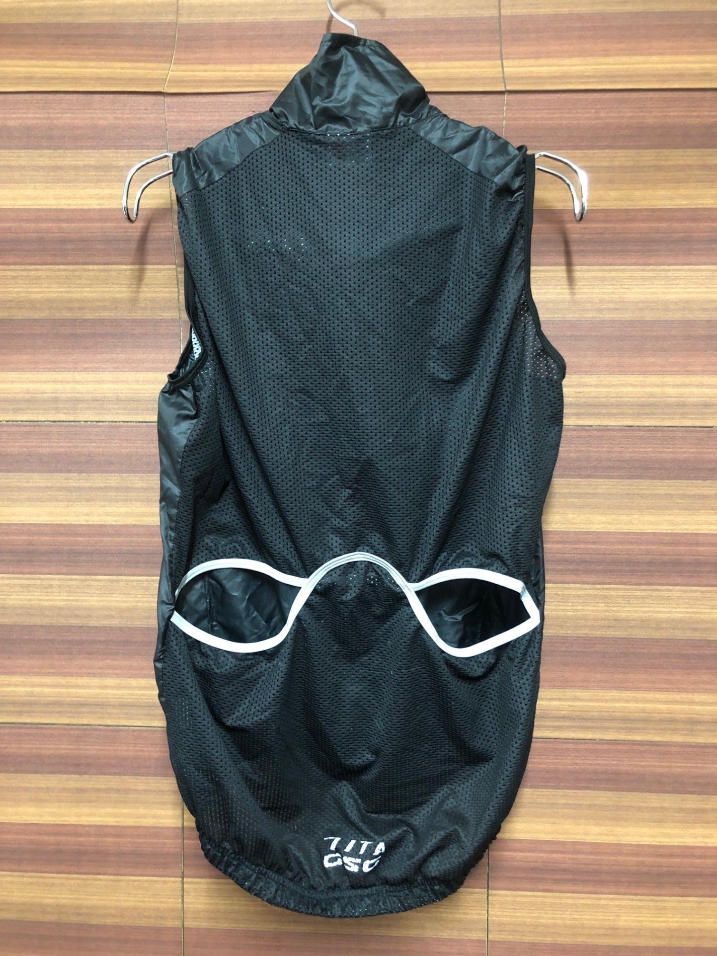 IP123 ジェッセージ GSG サイクルベスト ジレ 黒 M