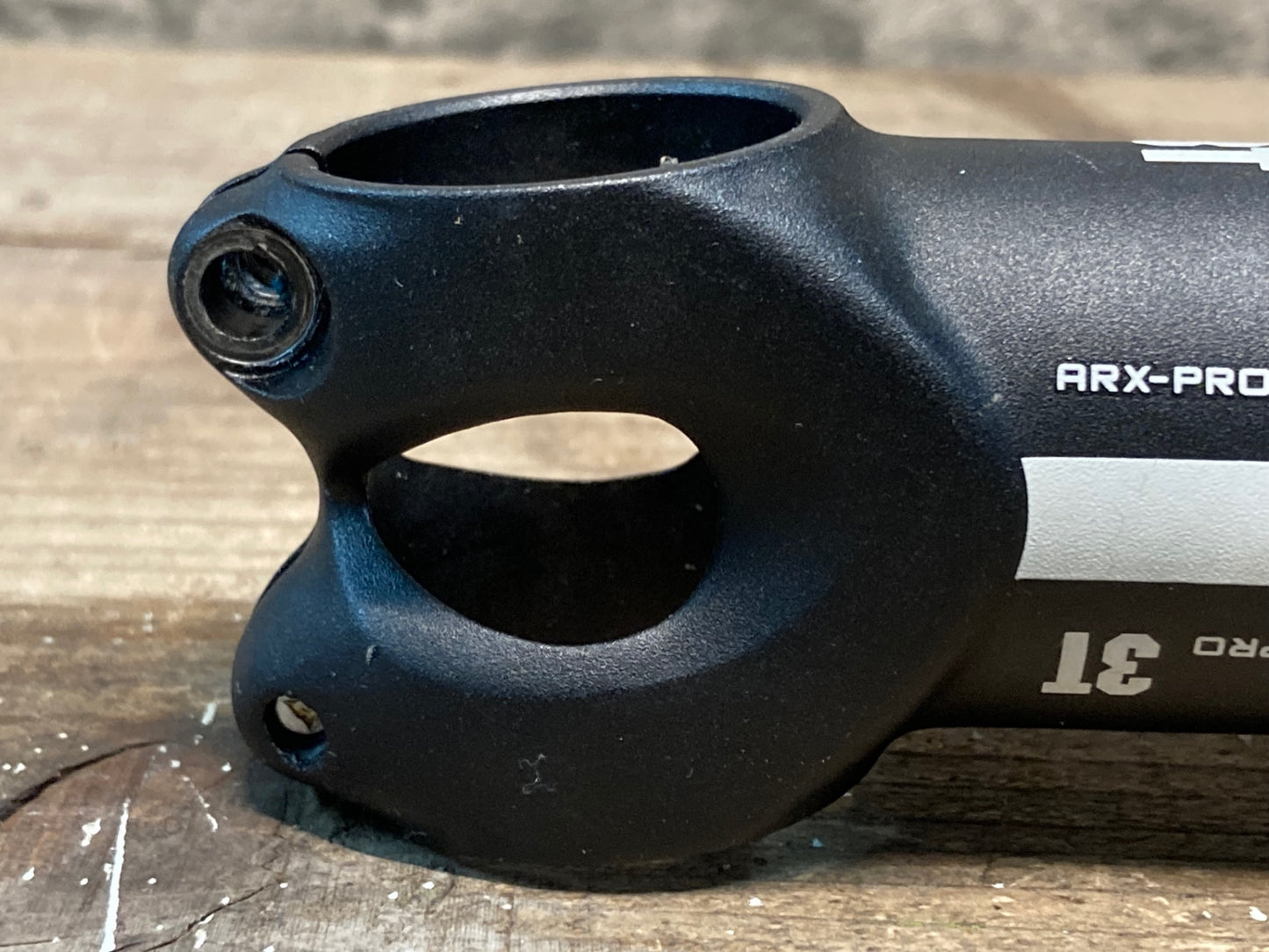 IO403 3T ARX PRO アルミステム 黒 70mm Φ31.8 OS 6°