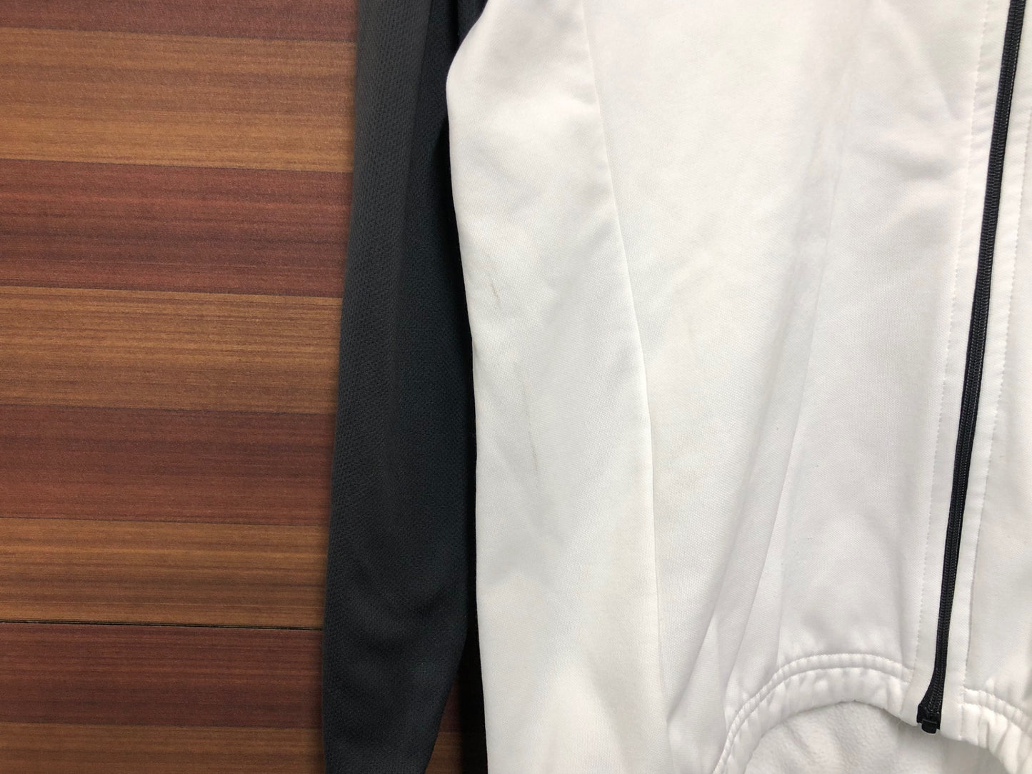 IN254 カステリ CASTELLI CRITERIUM 長袖 サイクルジャージ 裏起毛 白 Mサイズ タグ付き ※ほつれあり