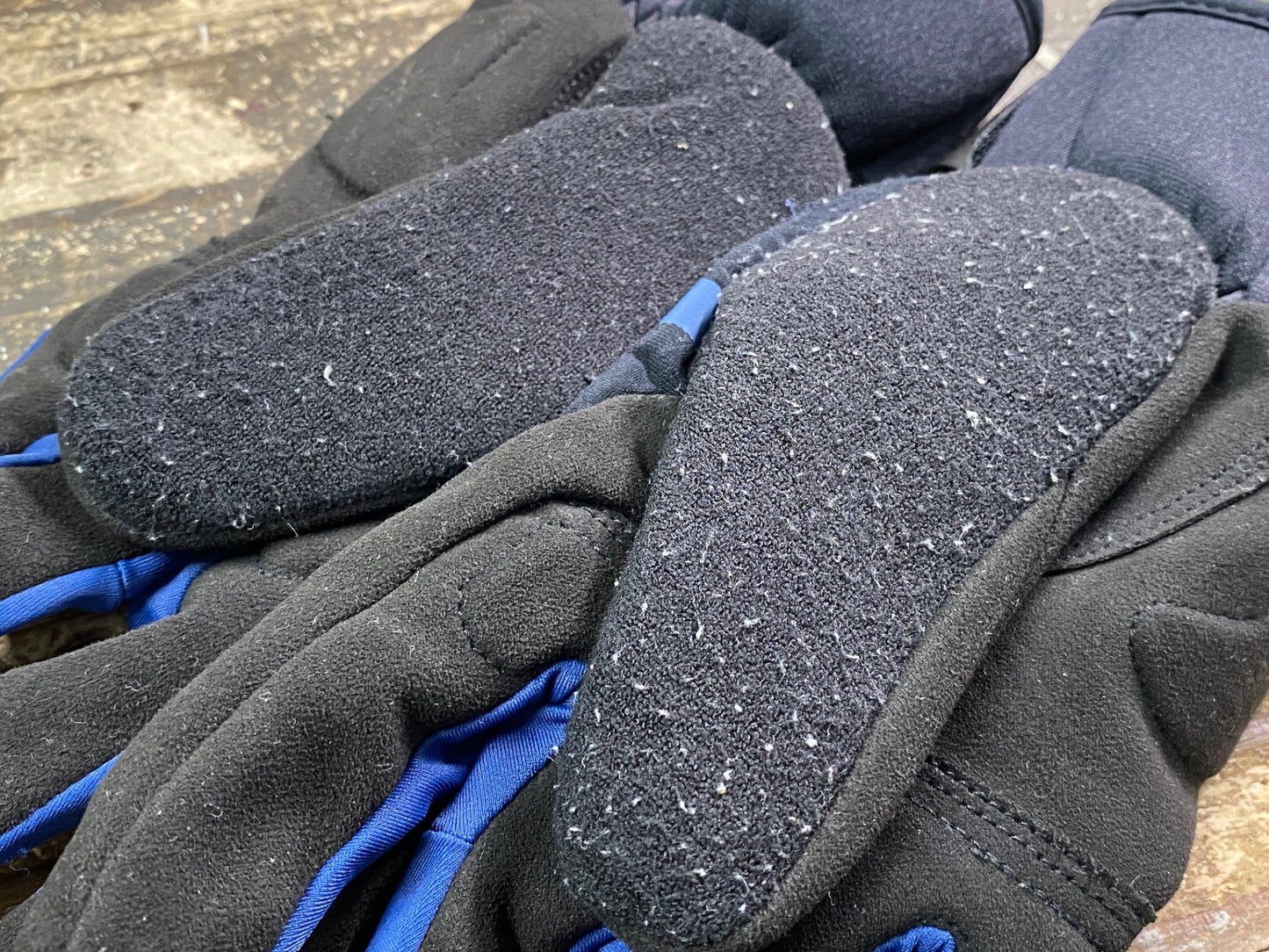 IT241 シマノ SHIMANO 長指 グローブ 黒 青 L 裏起毛 GORE-TEX INFINIUM