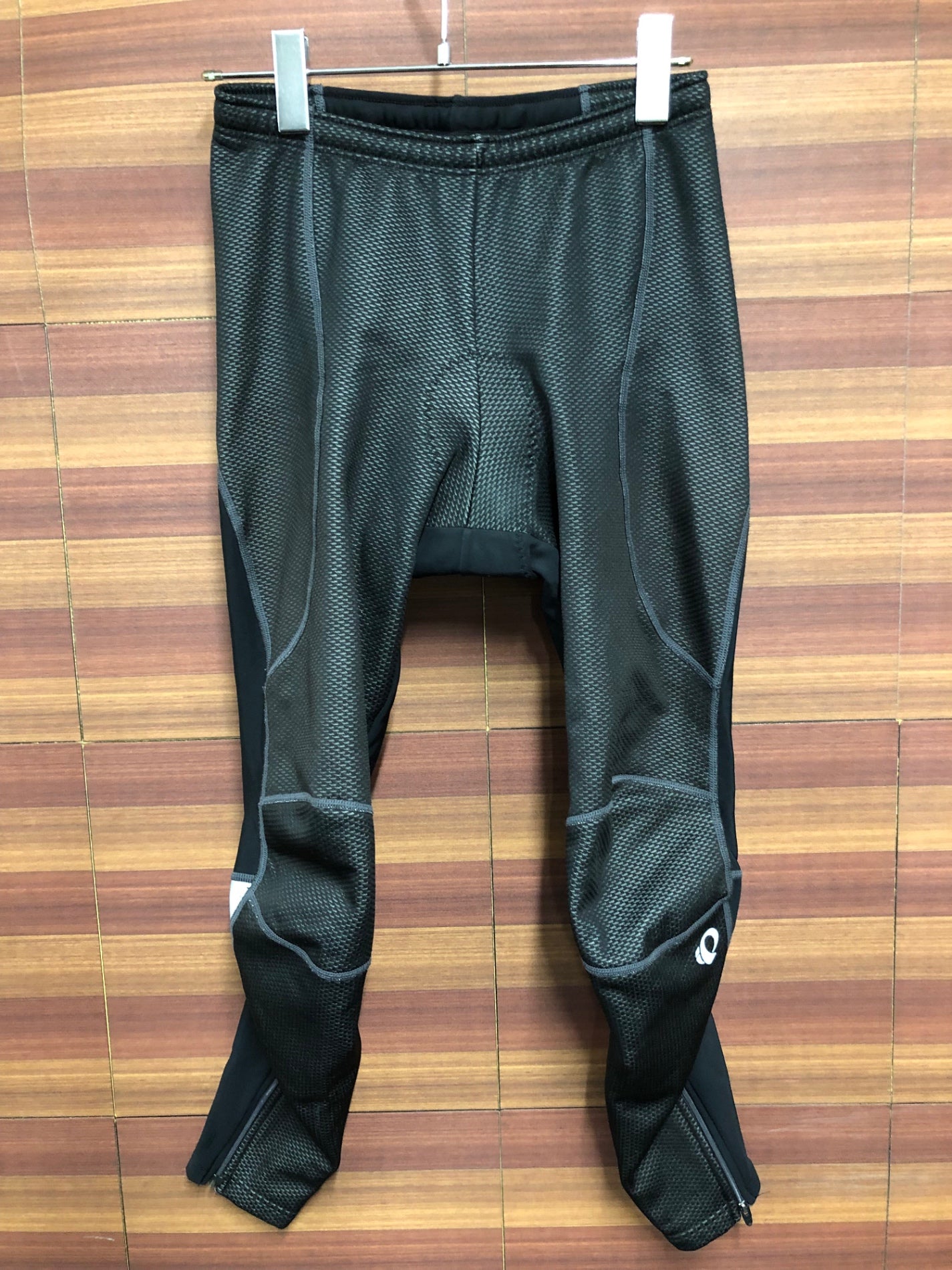 IQ948 パールイズミ PEARL iZUMi レーサータイツ 黒 M 防風 スレ WIND BREAK 3D NEO PLUS