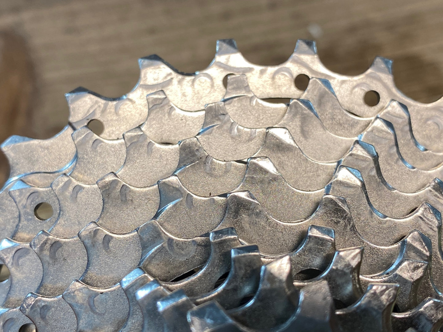 IW977 シマノ SHIMANO 105 CS-5800 スプロケット 11S 11-28T