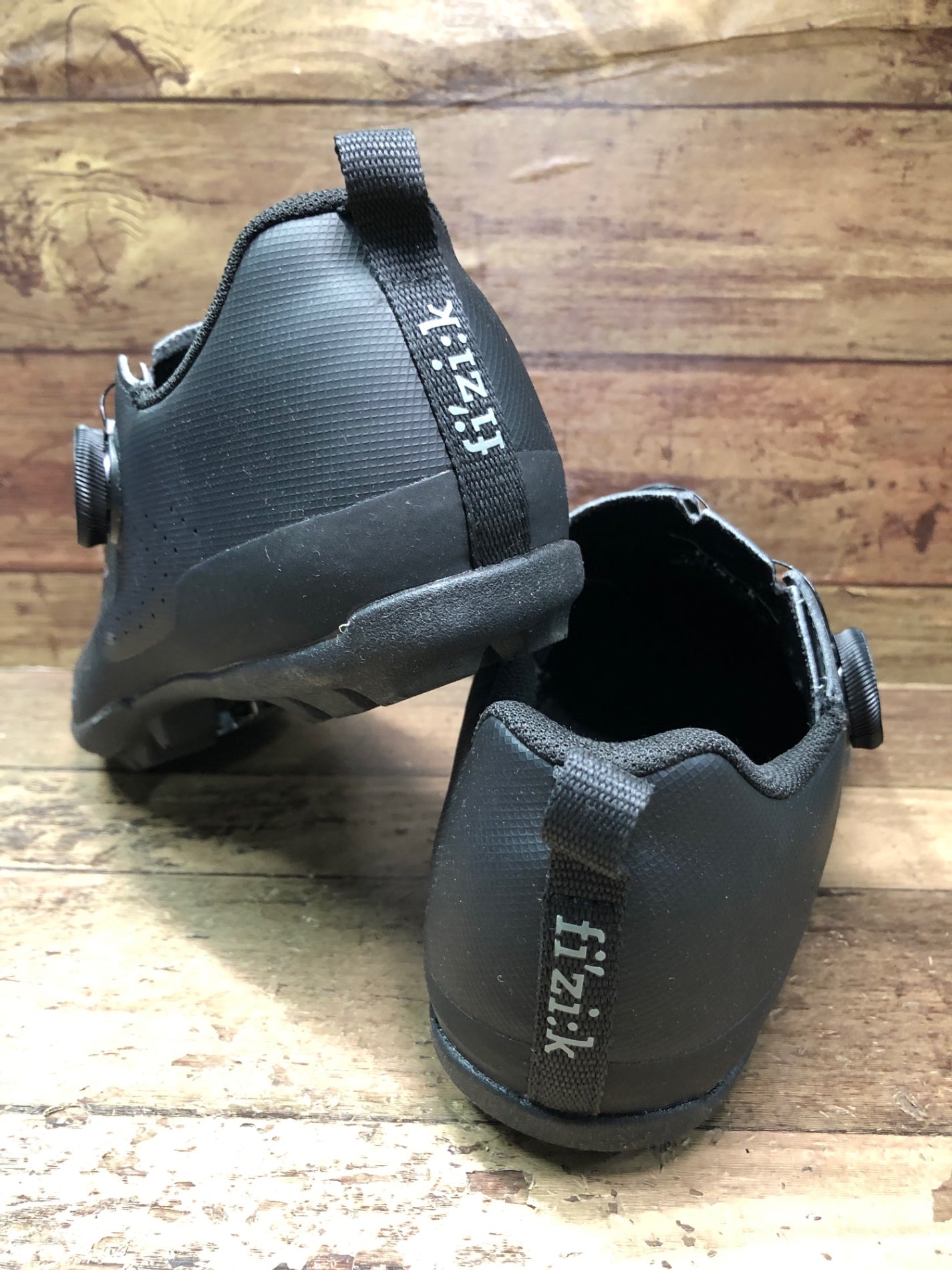 IK296 フィジーク Fizik Terra Atras ビンディングシューズ EU42 ブラック