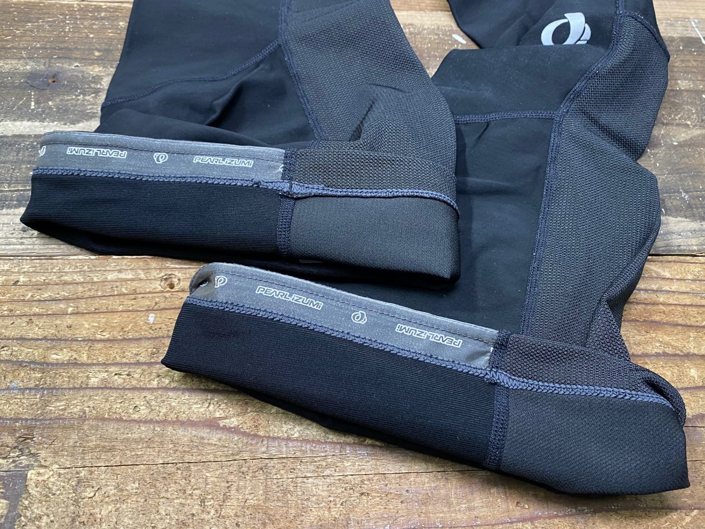 IS903 パールイズミ PEARL iZUMi レッグカバー 黒 L