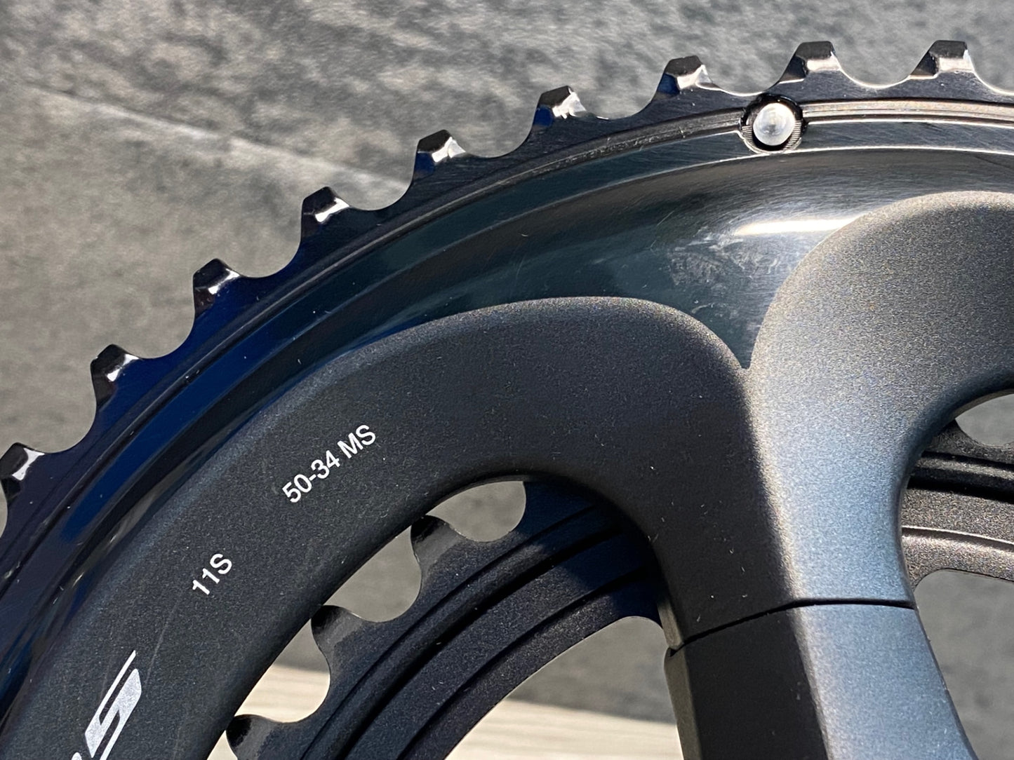 IU050 シマノ SHIMANO 105 FC-R7000 クランクセット 160mm 50/34T