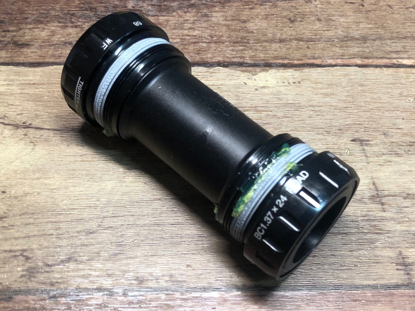 IR352 シマノ SHIMANO デュラエース DURA-ACE BB-R9100 ボトムブラケット