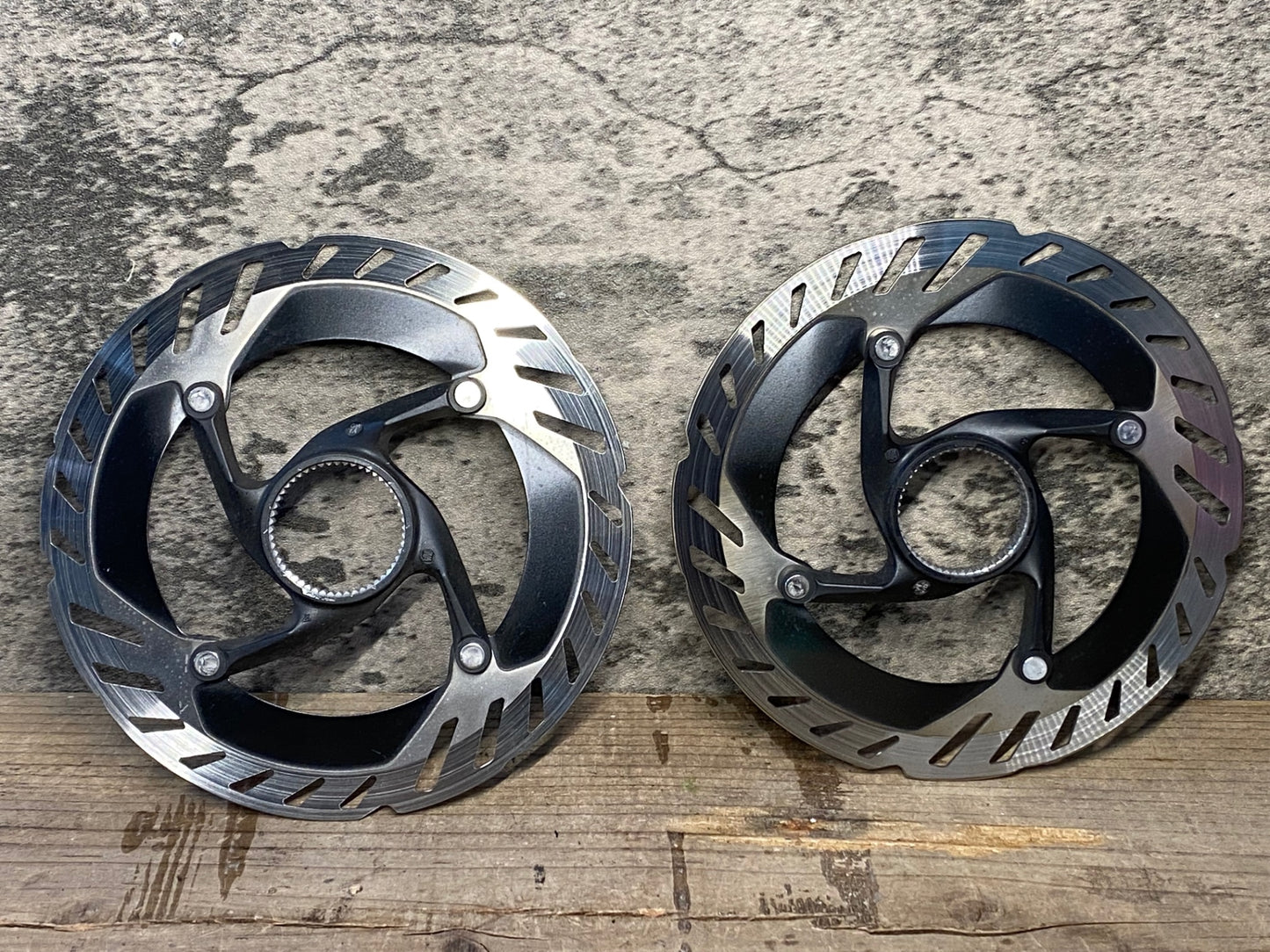 IS846 シマノ SHIMANO RT-CL900-160 ディスクブレーキローター 2枚セット Φ160 厚さ1.75/1.75mm