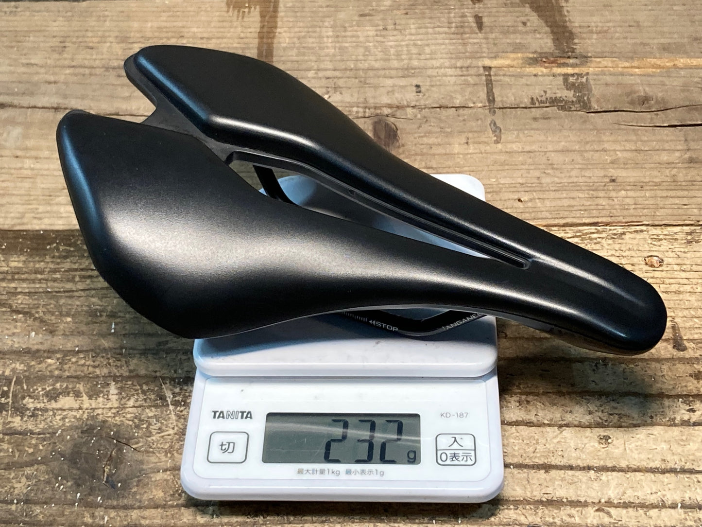 JD891 モスト MOST LYNX サドル 黒 145mm MANGANESEレール