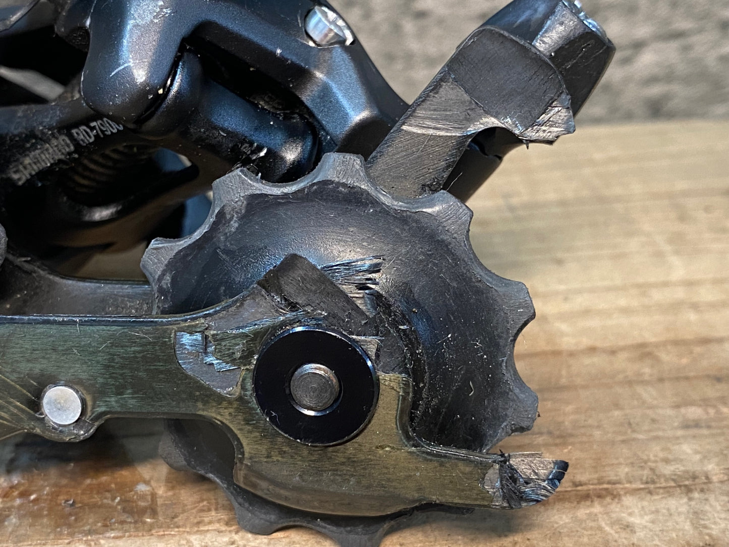 GN154 シマノ SHIMANO デュラエース DURA-ACE RD-7900 リアディレーラー 10S ※ケージ破損