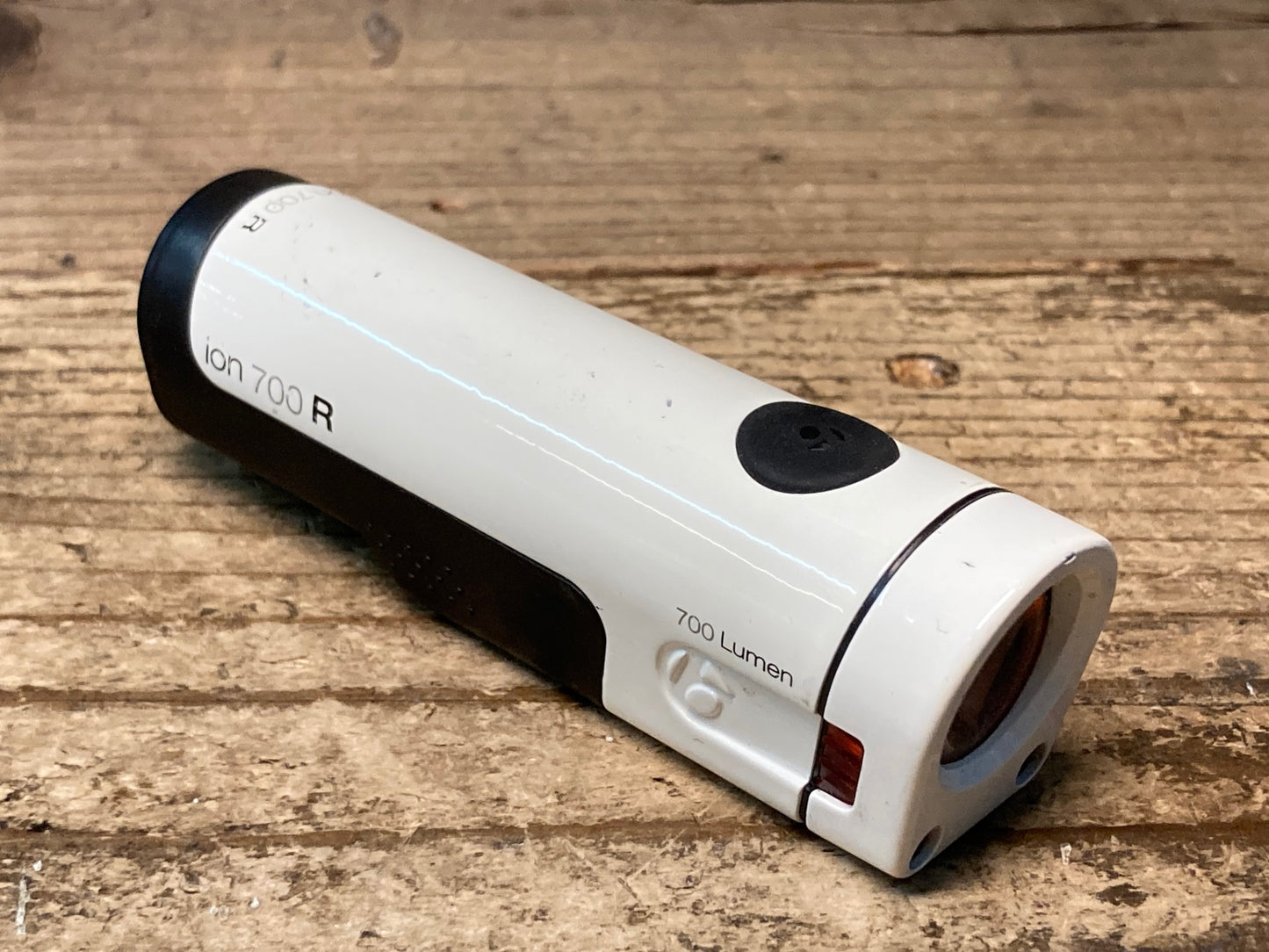 JD848 ボントレガー BONTRAGER ion 700 R フロントライト 点灯確認済み