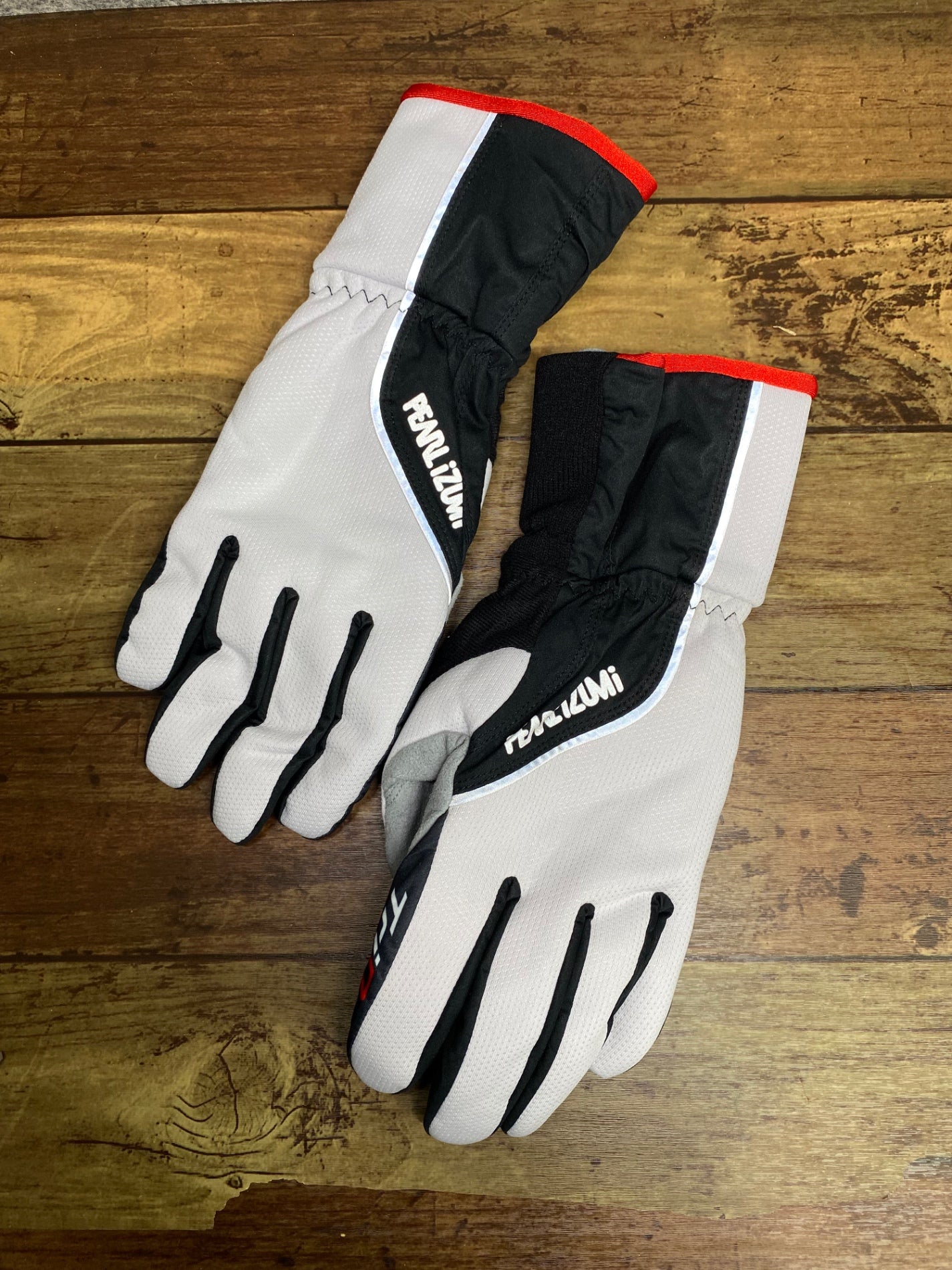 IW327 パールイズミ PEARL iZUMi 長指 グローブ 黒白 M 裏起毛