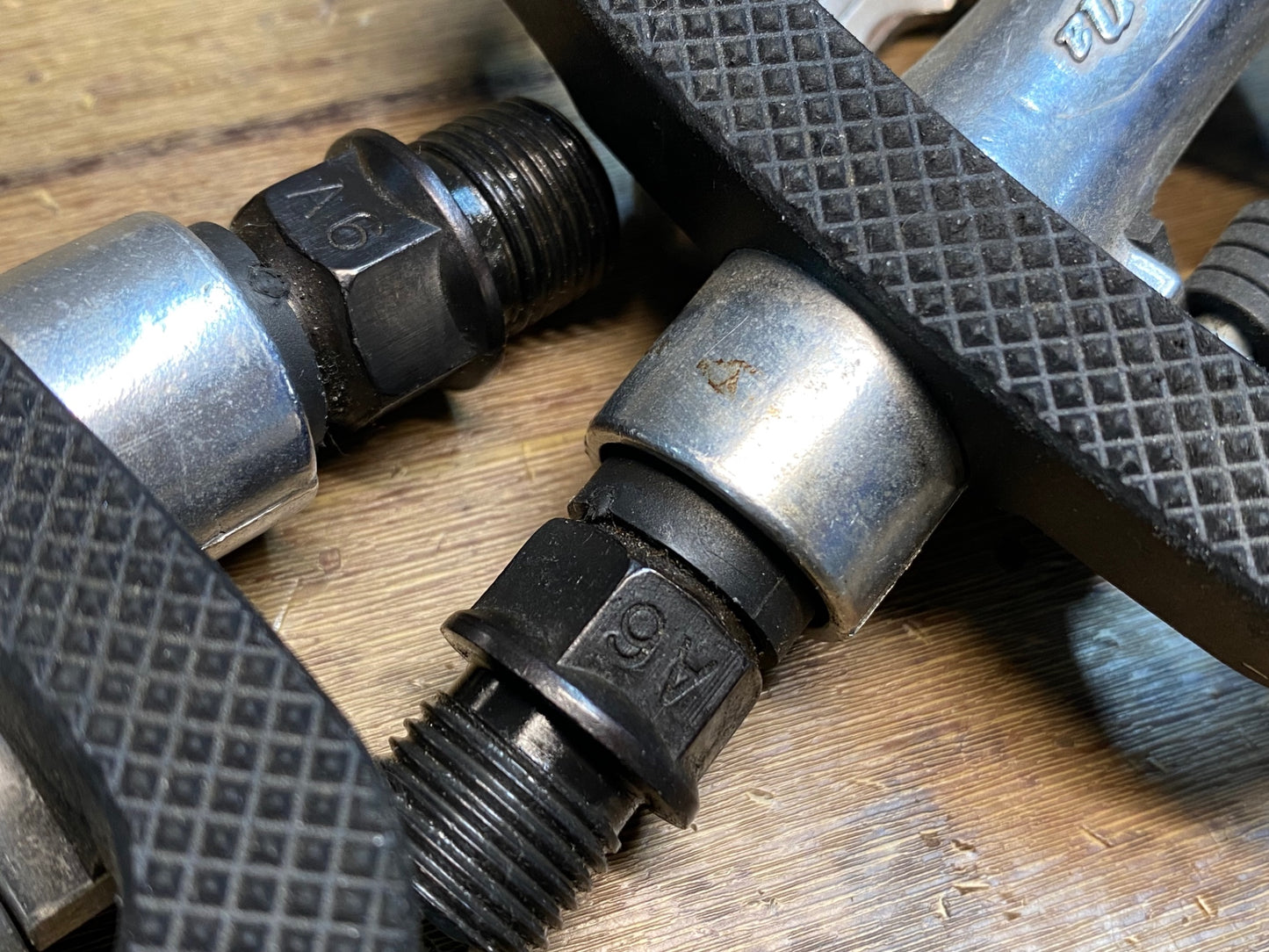 IZ040 ディズナ DIXNA FPラバークリップレスペダル ビンディングペダル