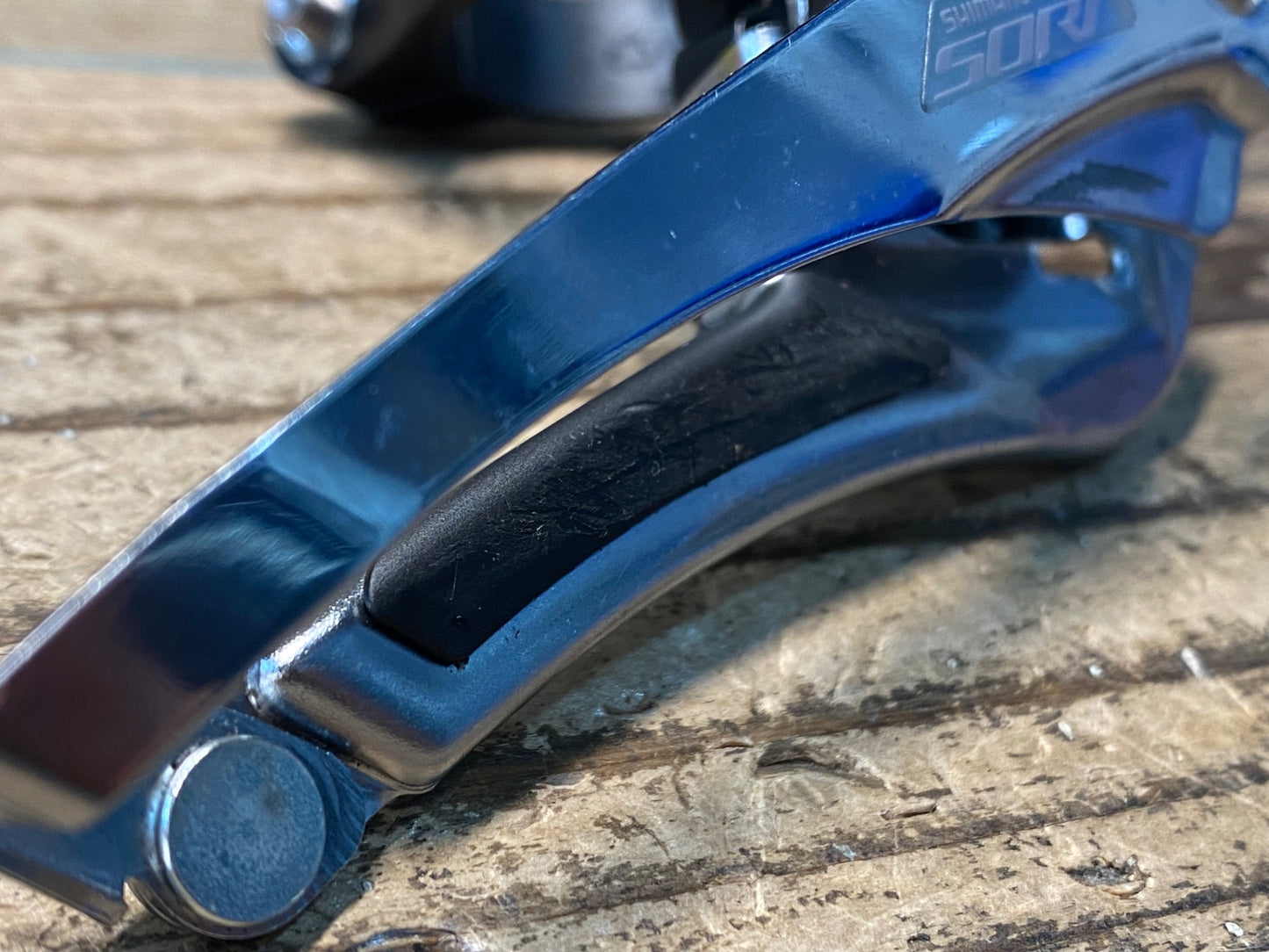 JD597 シマノ SHIMANO ソラ SORA FD-R3000 フロントディレイラー バンド式 Φ31.8