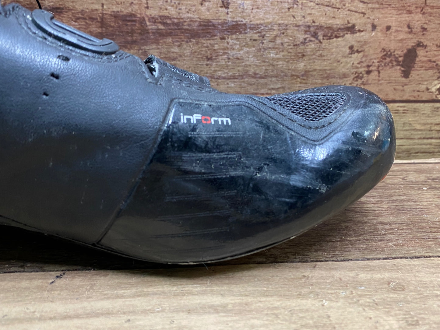 IJ726 ボントレガー BONTRAGER VELOCIS ビンディングシューズ SPD-SL 黒 EU43 ※ソール傷