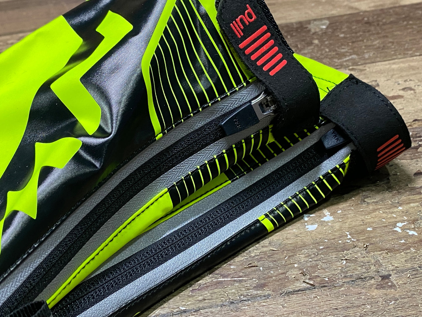 IM776 ノースウェーブ NORTHWAVE H2O Winter Overshoes シューズカバー 黄 黒 L