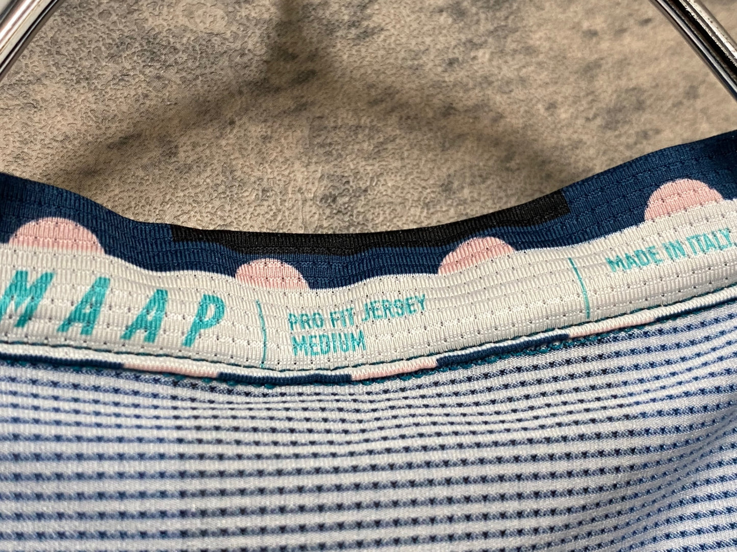 JB387 マープ MAAP PRO FIT JERSEY 半袖 サイクルジャージ 黒 青緑 M