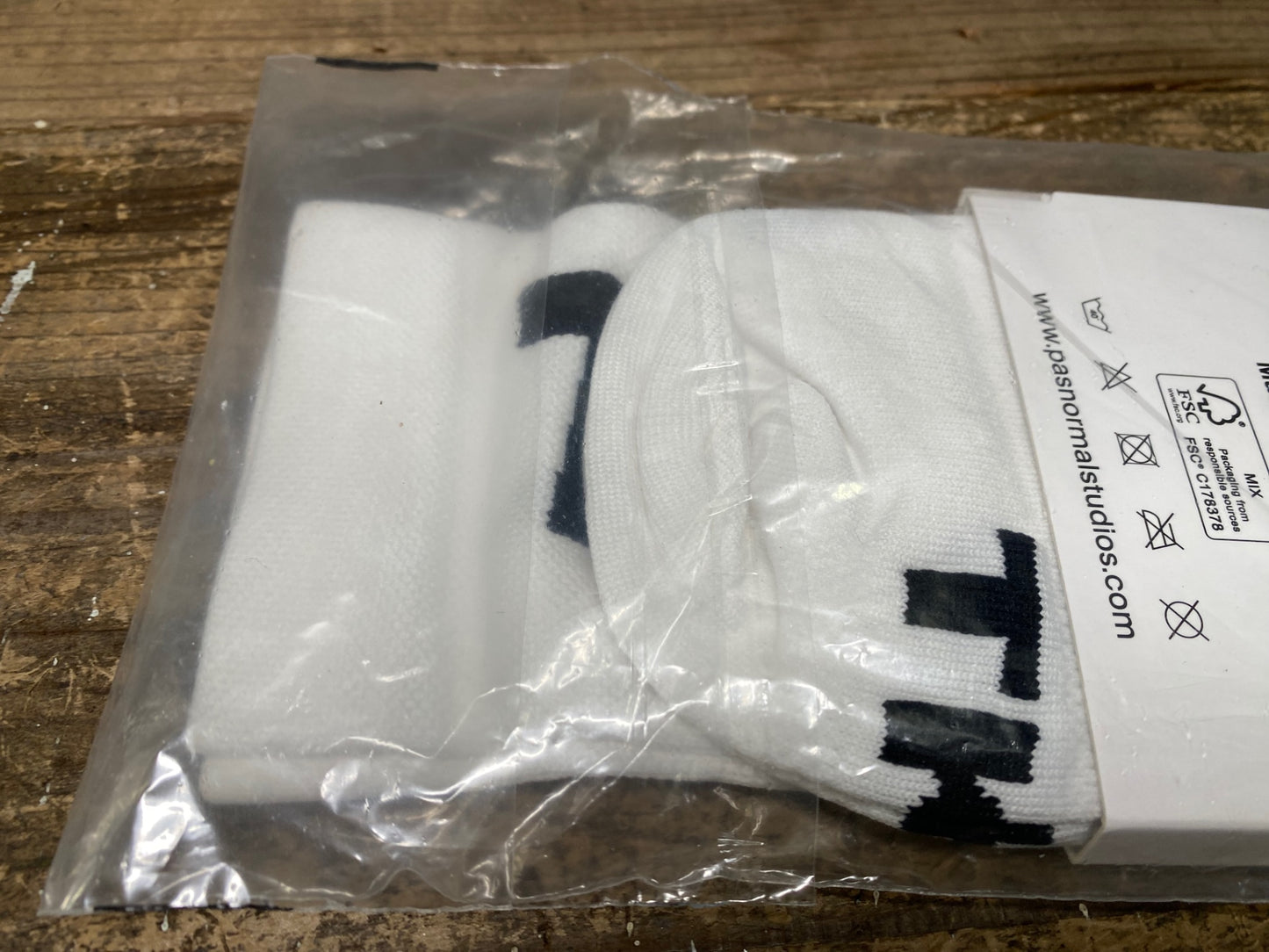 IU957 パスノーマルスタジオ PAS NORMAL STUDIOS T.K.O MECHANISM SOCKS ソックス 白 S