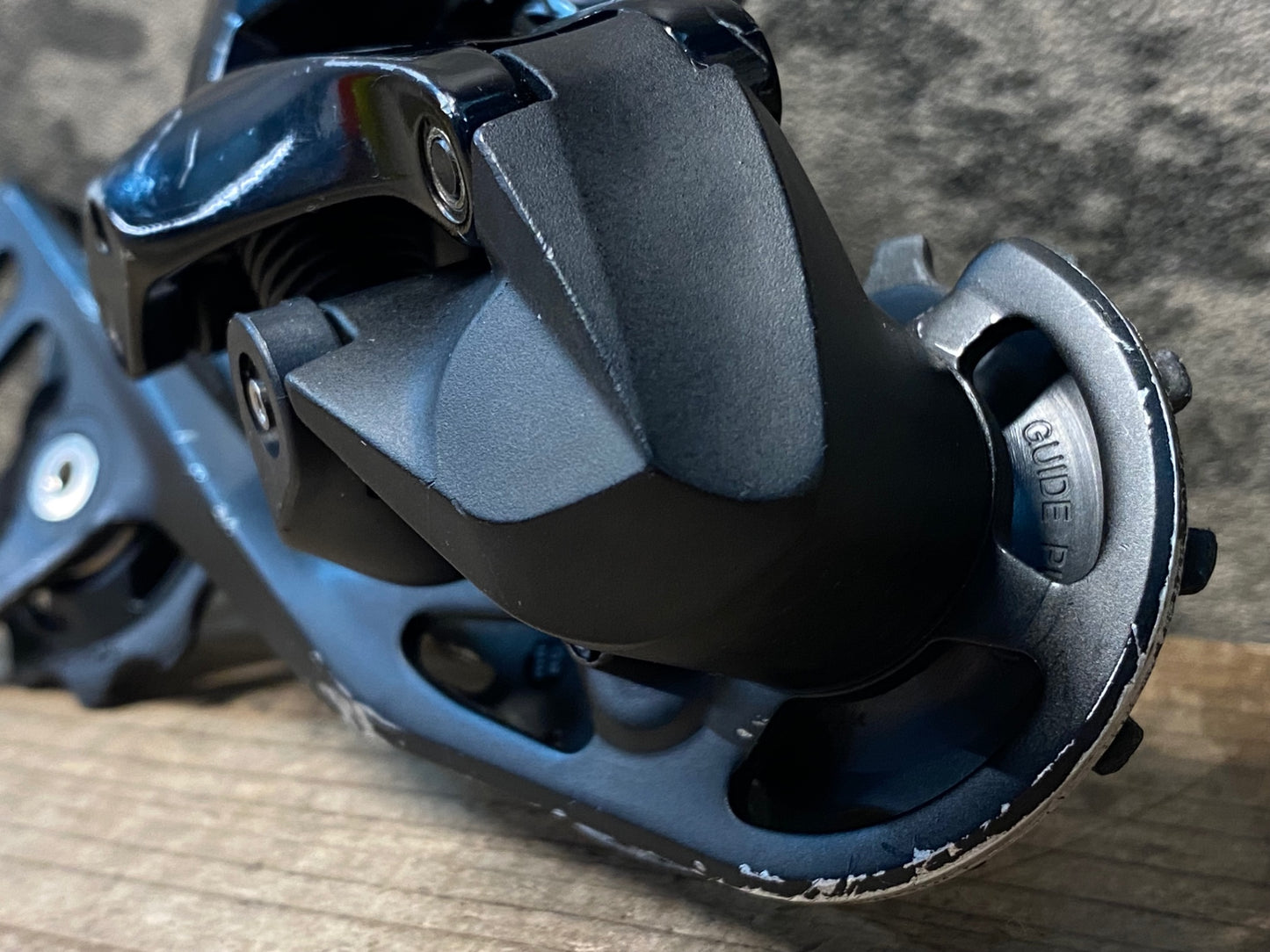 JD608 シマノ SHIMANO 105 RD-R7000 GS リアディレイラー 11S ※ケーブル固定ボルト,プレート欠品