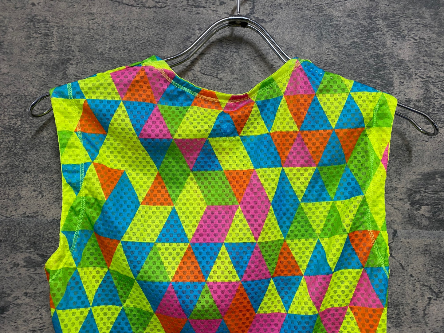 IV741 カステリ CASTELLI PRO MESH ノースリーブ ベースレイヤー グレー M