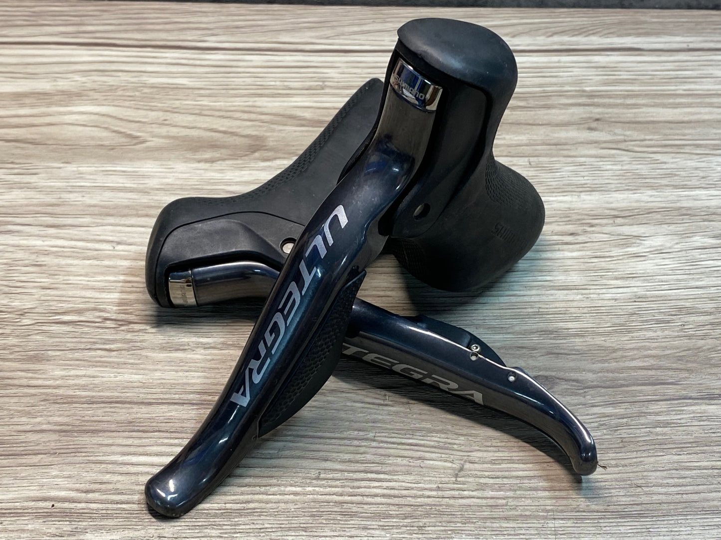 IU934 シマノ SHIMANO アルテグラ ULTEGRA ST-6770 STIレバー 2x10S Di2 電動