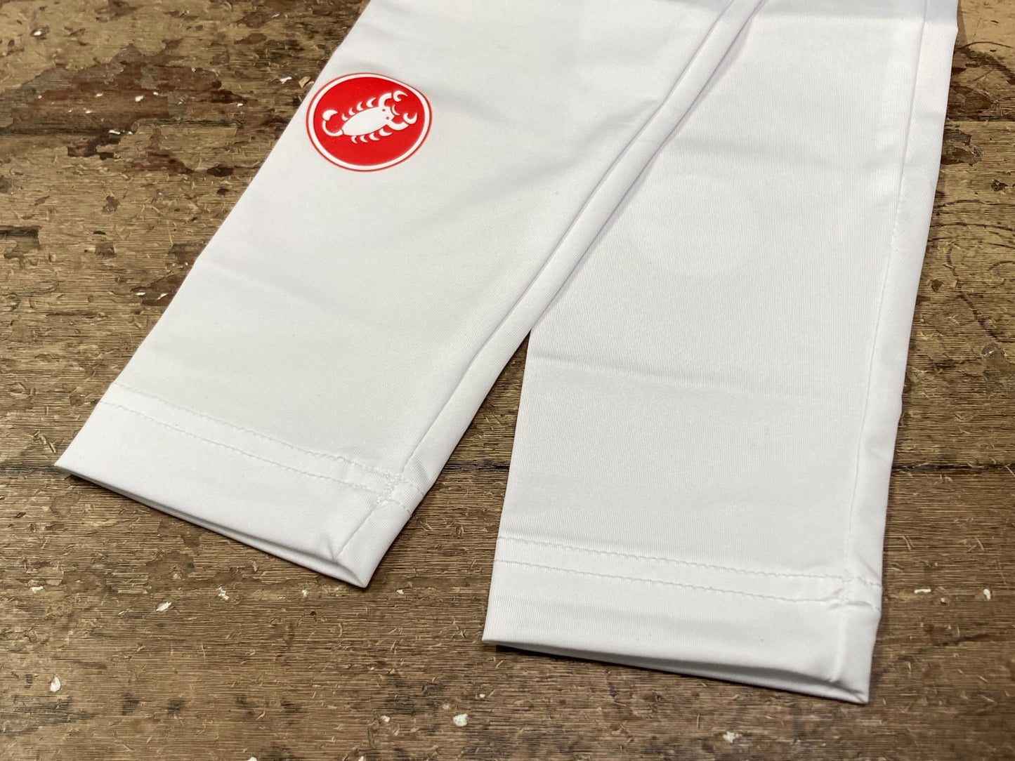 IL285 カステリ CASTELLI UPF 50 + LIGHT ARM SLEEVES アームカバー 白 S
