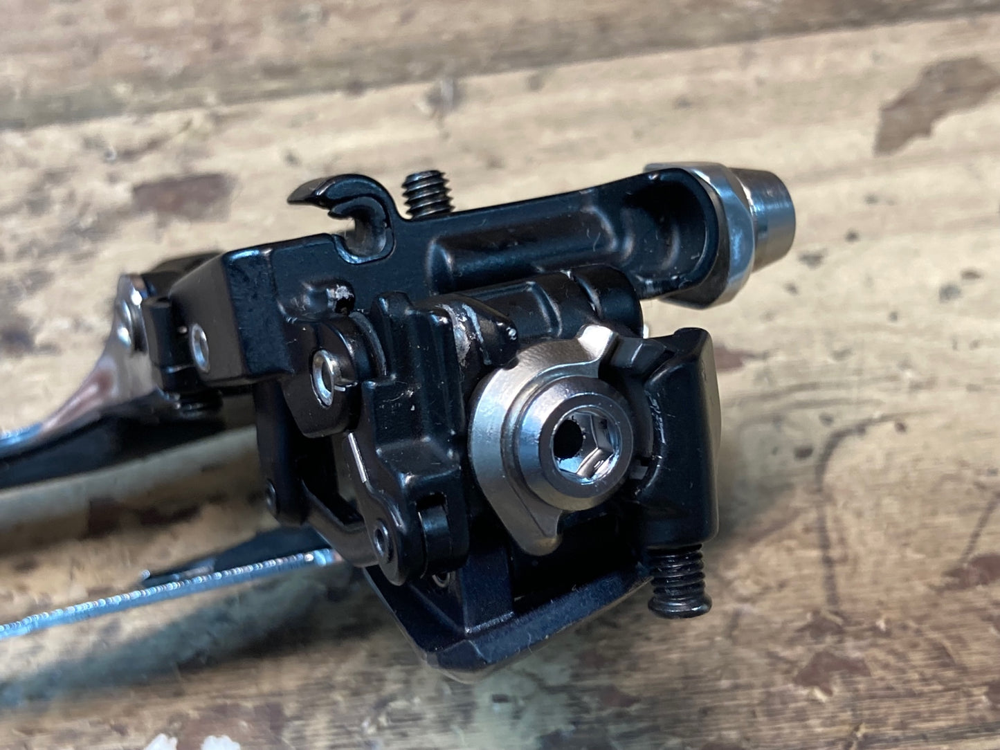 IM369 シマノ SHIMANO アルテグラ ULTEGRA FD-R8000 直付 フロントディレイラー 2s ※ケーブルガイド欠品