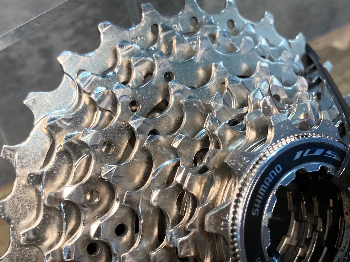 IX768 シマノ SHIMANO 105 CS-R7000 スプロケット 11-28T 11S