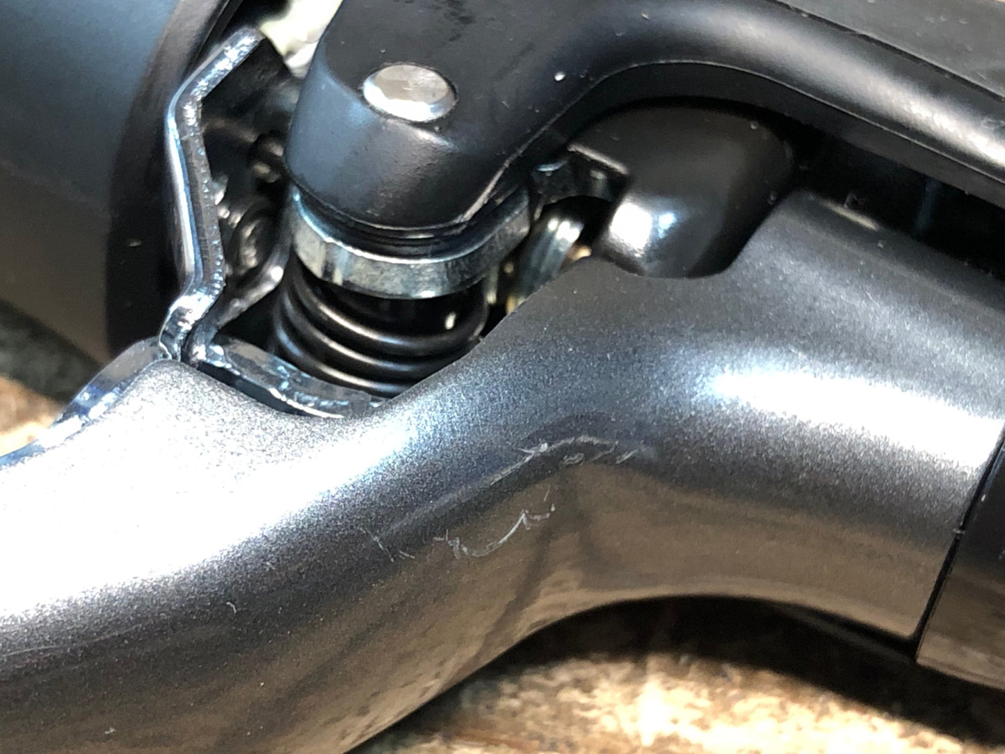 IT333 シマノ SHIMANO クラリス Claris ST-R2000 STIレバー 2x8S