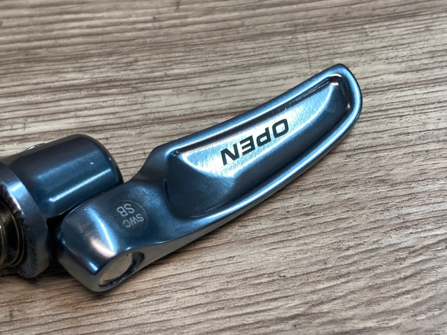 IW840 シマノ SHIMANO デュラエース DURA-ACE 7700系 クイック 前後セット