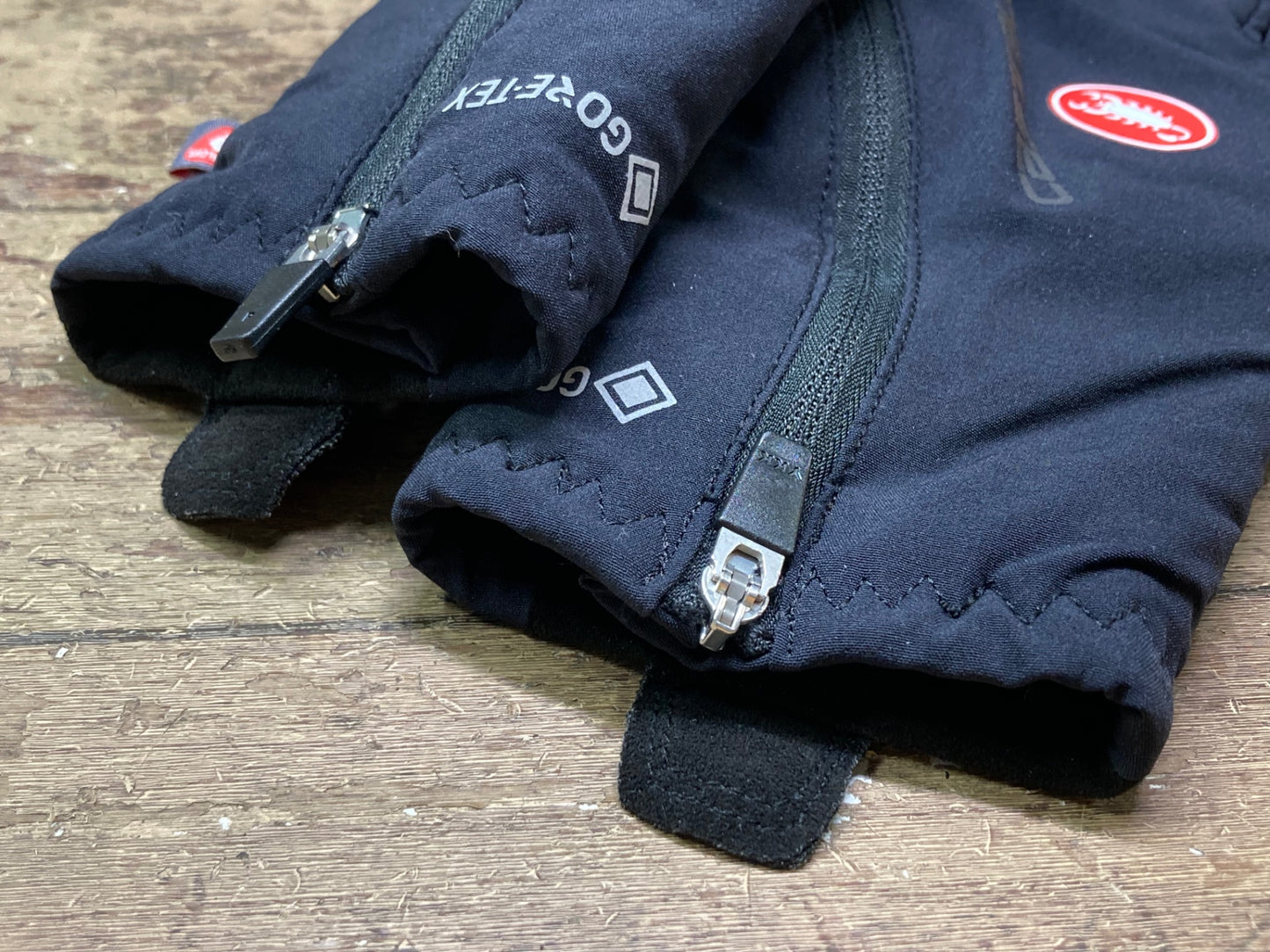 II810 カステリ CASTELLI ロッソコルサ ROSSO CORSA ゴアテックス GORETEX 長指 厚手 サイクルグローブ S